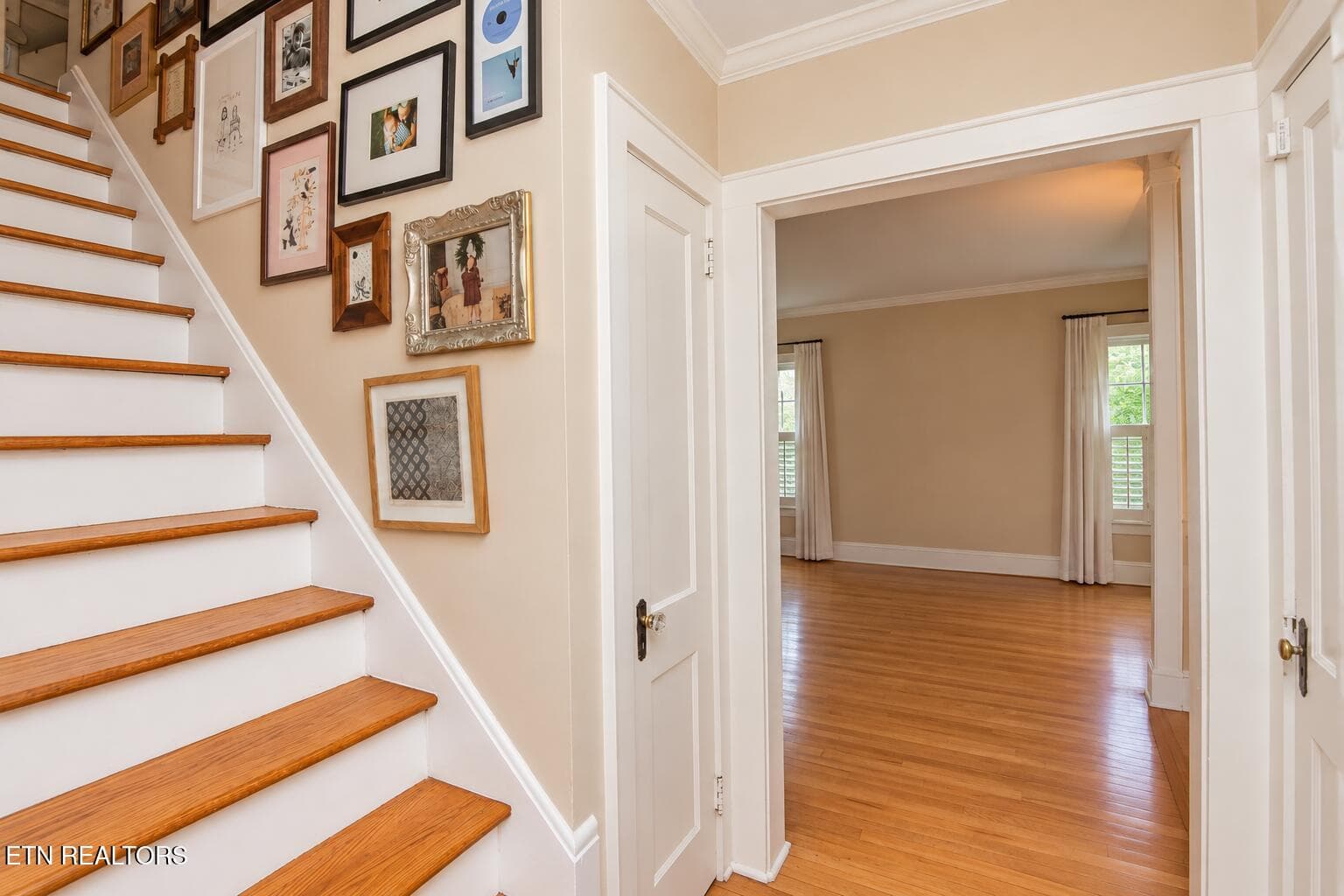 Warm Classic Hallway with Gallery Wall - 6809 Nubbin Ridge Drive, Knoxville, TN 37919