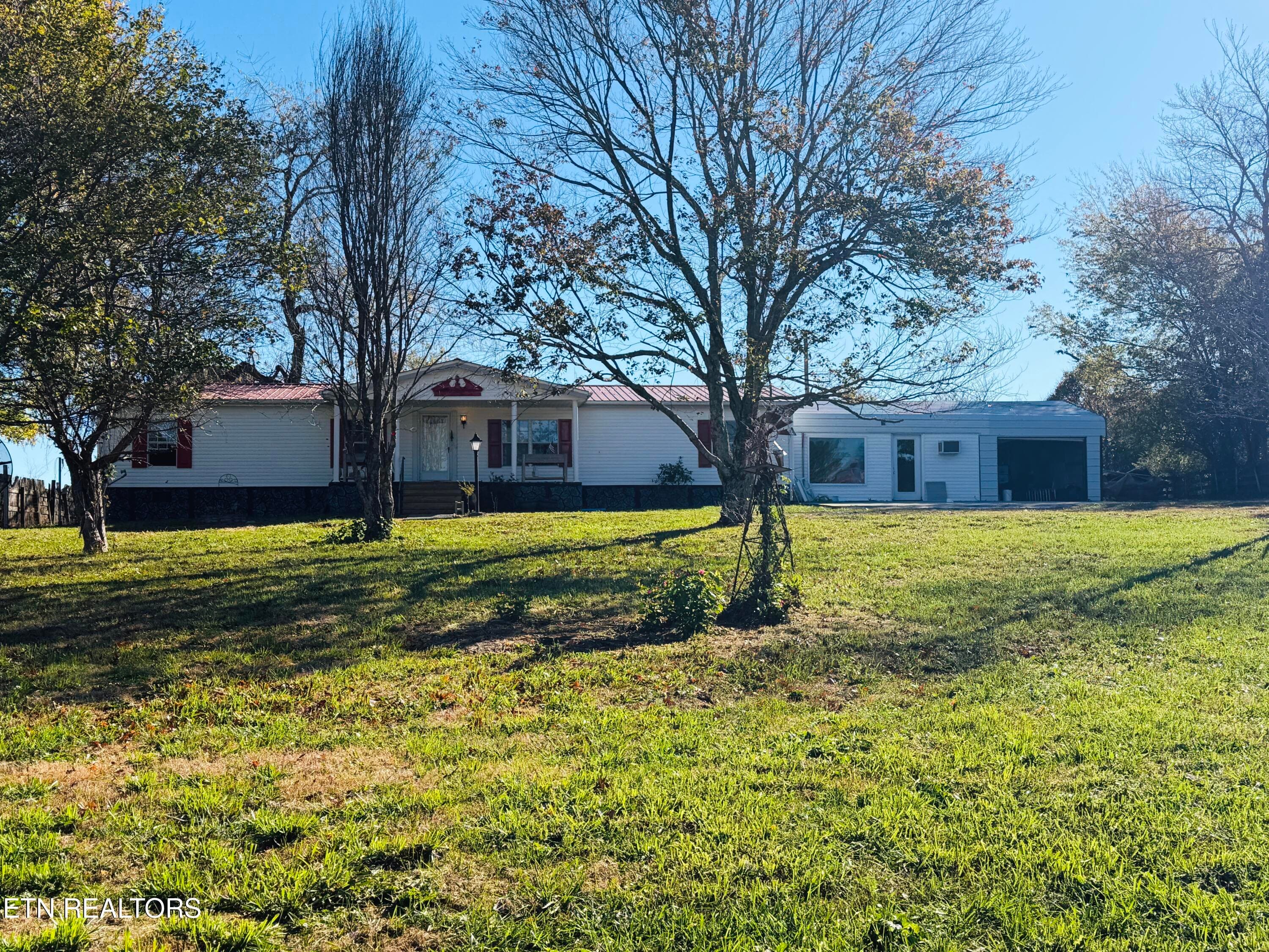 IMG_1870 - 1033 McGhee Rd, Jamestown, TN 38556