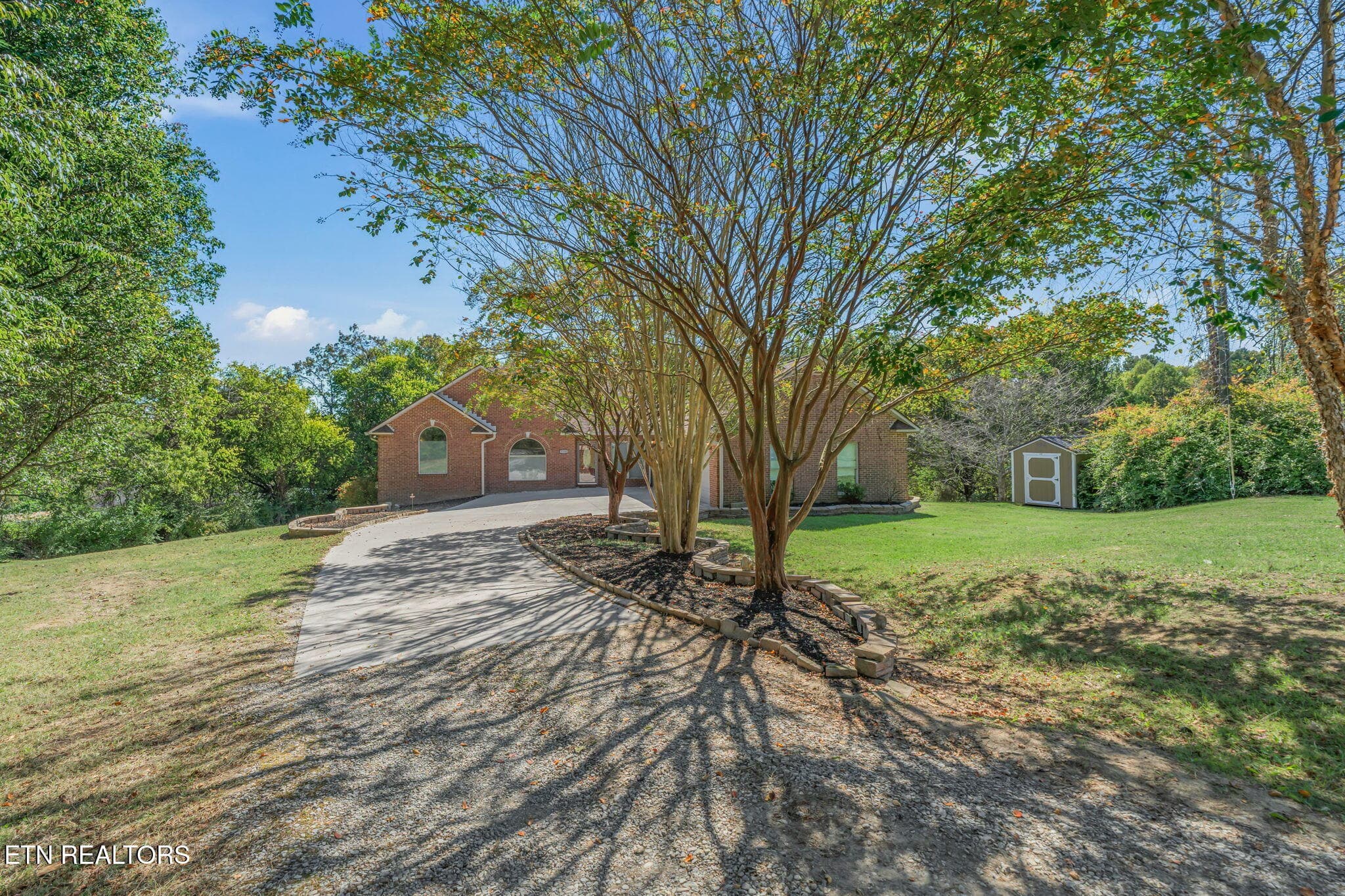 Front #5 - 8128 Heiskell Rd, Powell, TN 37849