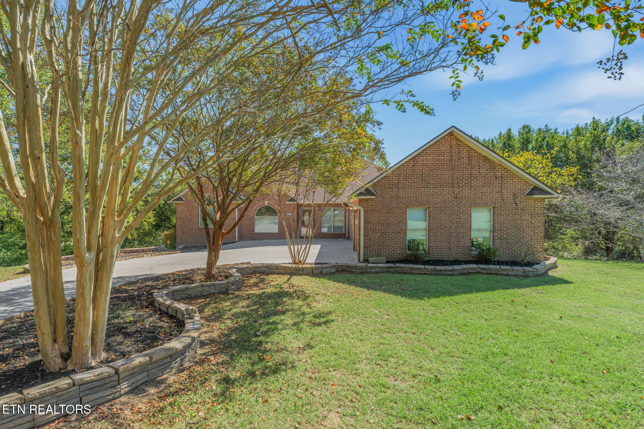 Front #6 - 8128 Heiskell Rd, Powell, TN 37849