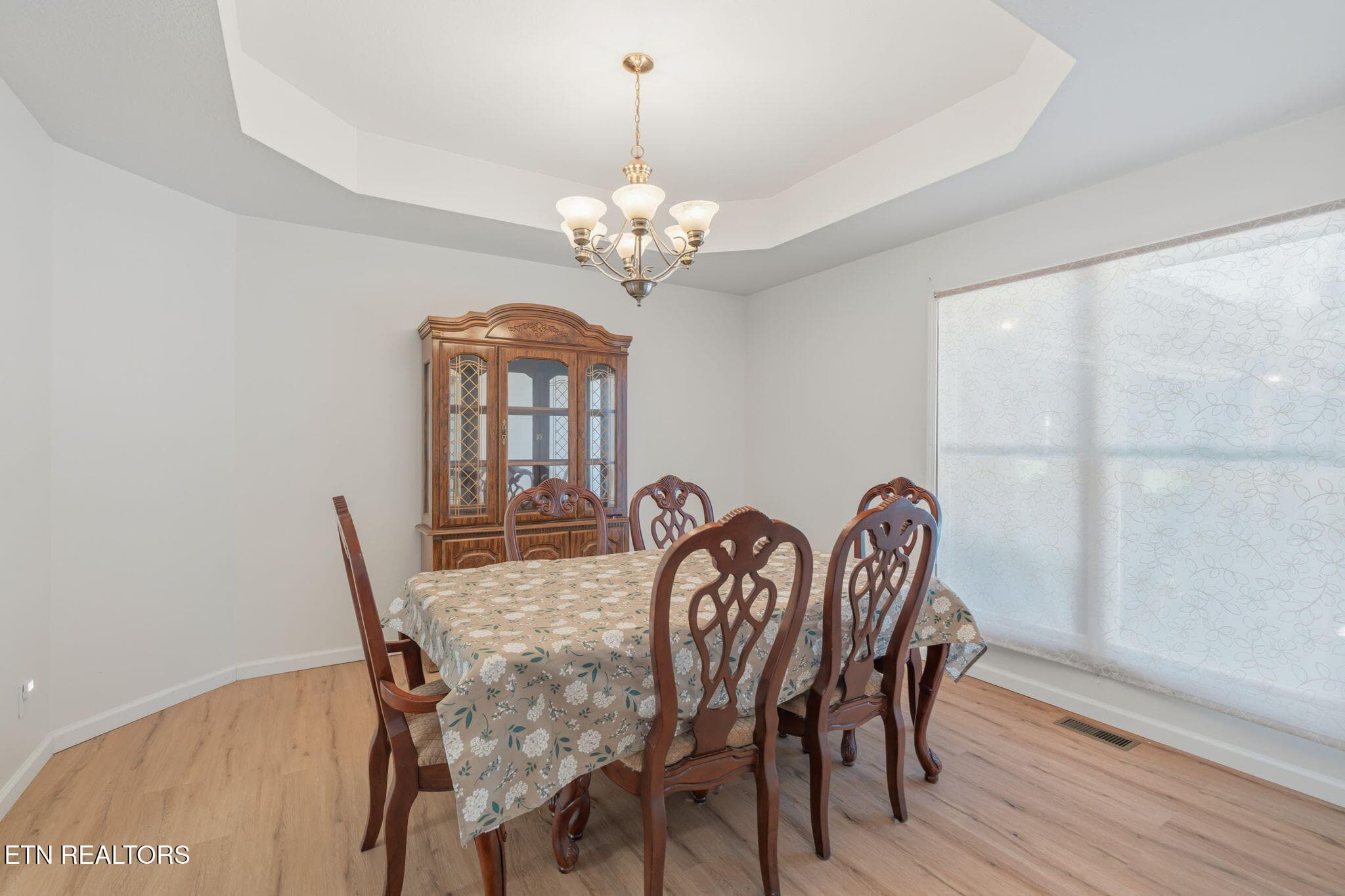 Dining Room #2 - 8128 Heiskell Rd, Powell, TN 37849
