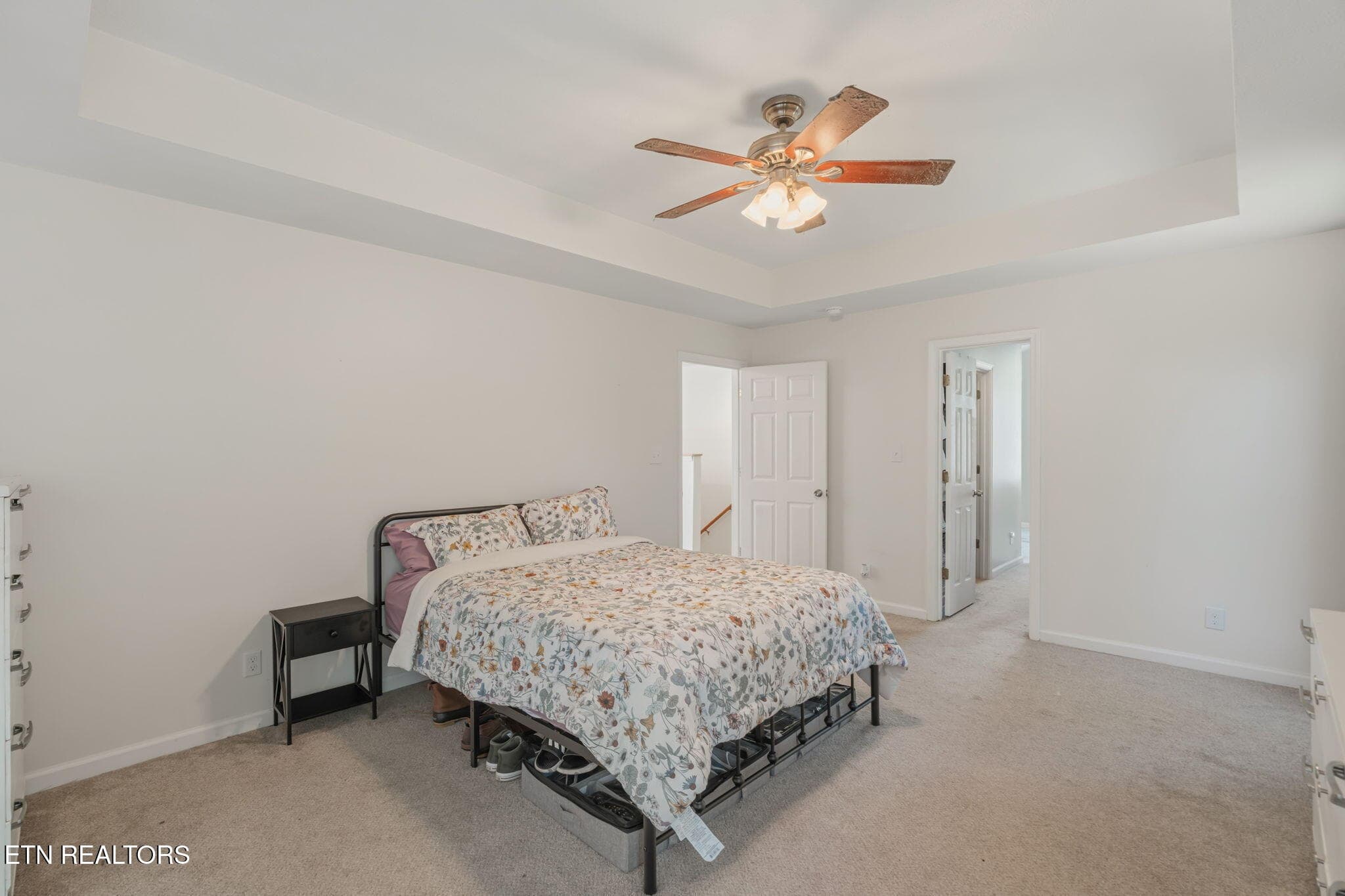 Master Suite #2 - 8128 Heiskell Rd, Powell, TN 37849