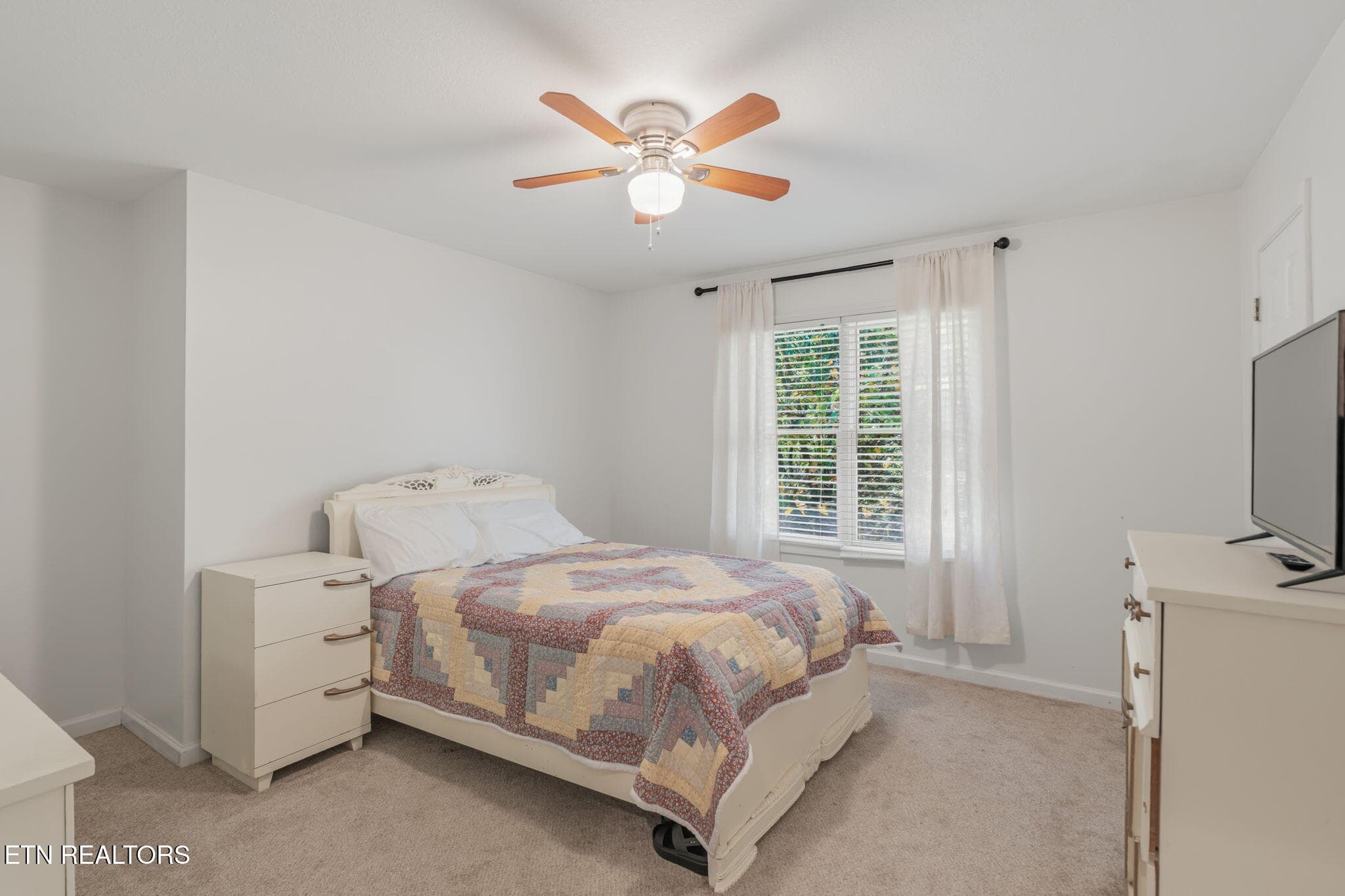 Bedroom 3 #1 - 8128 Heiskell Rd, Powell, TN 37849