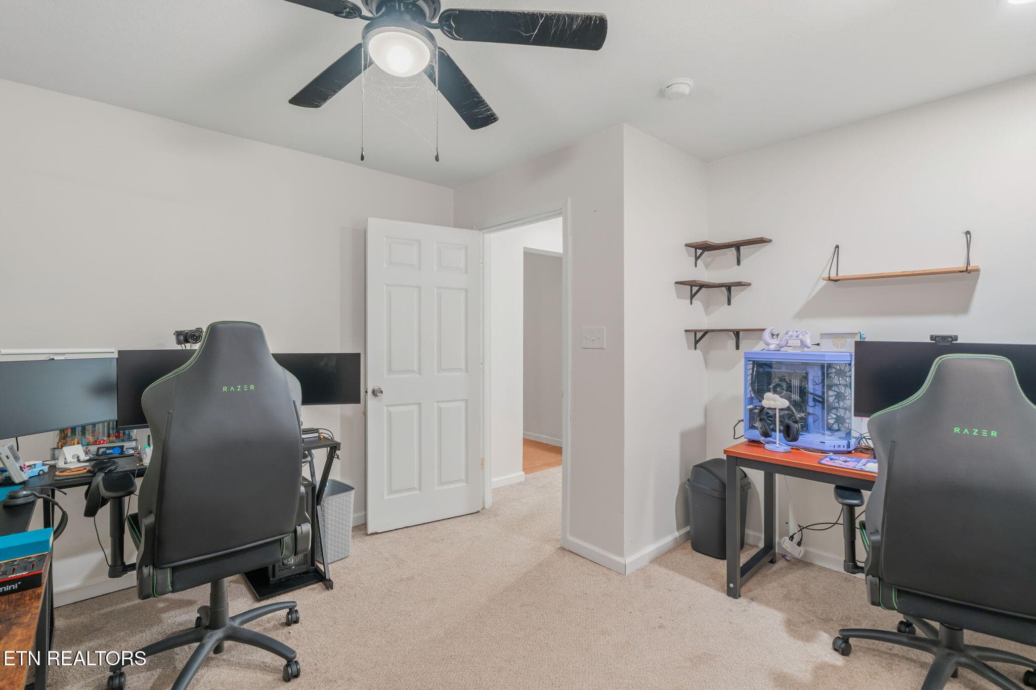 Bedroom 5 #2 - 8128 Heiskell Rd, Powell, TN 37849