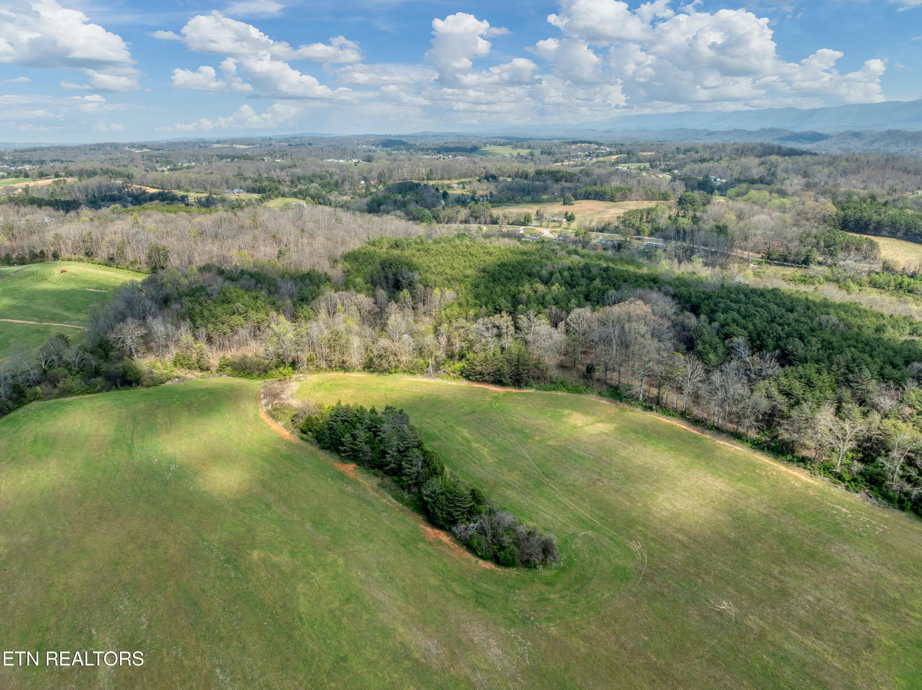 DJI_0029 - 1220 Floyd Walker Rd 5 & 6, Maryville, TN 37801