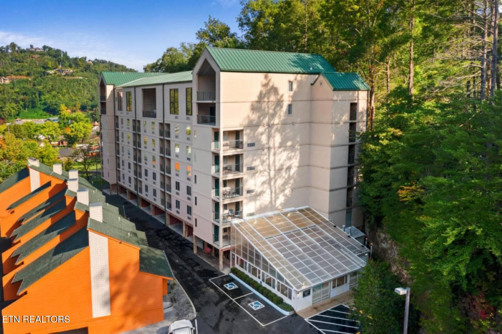 413 Baskins Creek Road Unit 301 - 29 - 413 Baskins Creek Rd 407, Gatlinburg, TN 37738