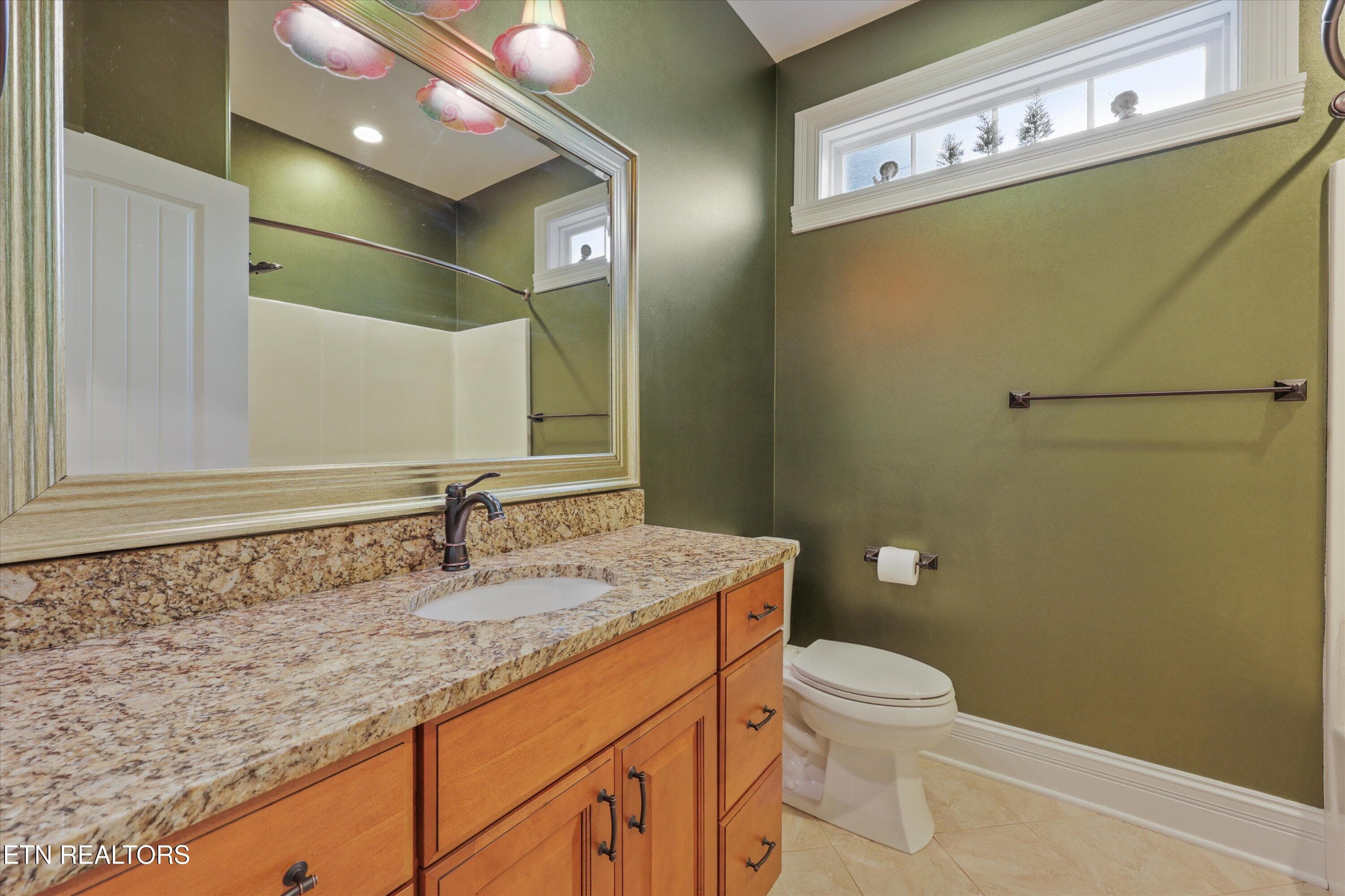 21-146 Lighthouse Blvd030 - 146 Lighthouse Blvd, Loudon, TN 37774