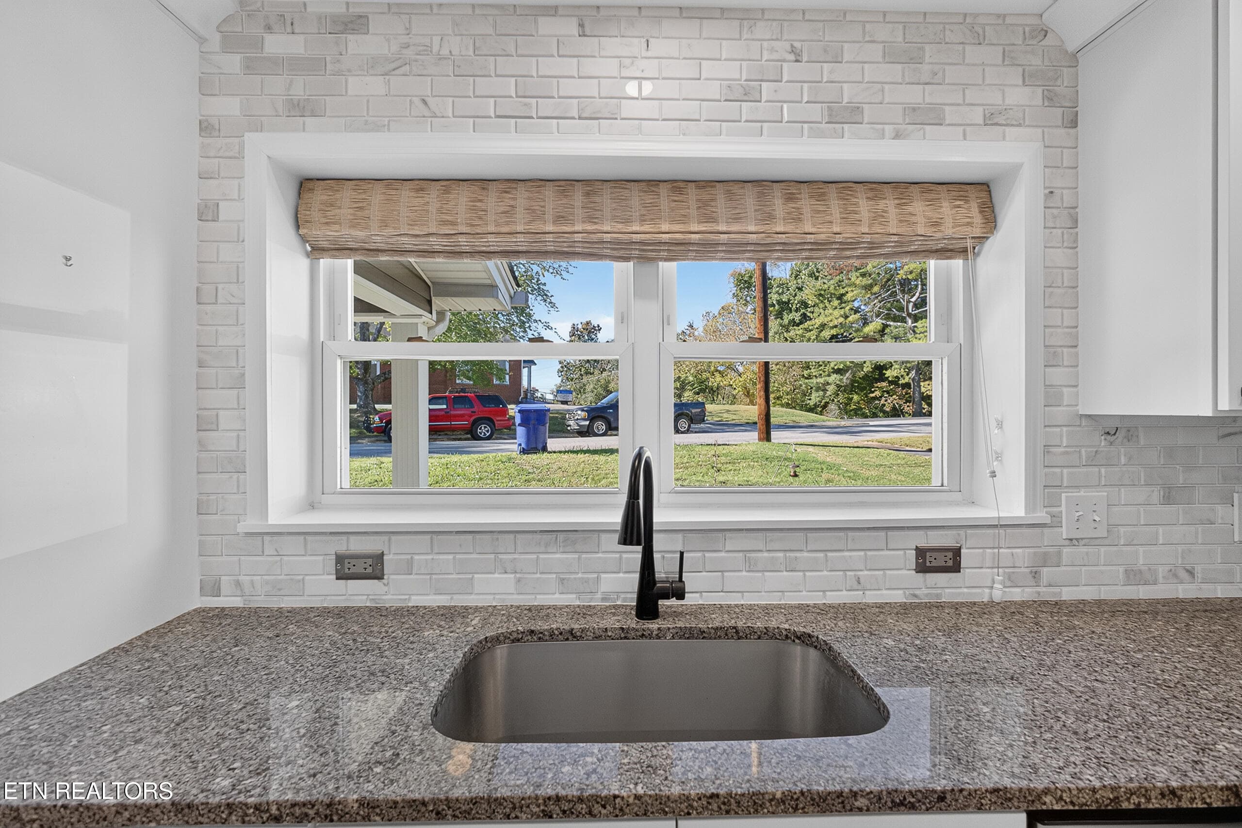 LB1A3012 - 102 Poplar Rd, Oak Ridge, TN 37830