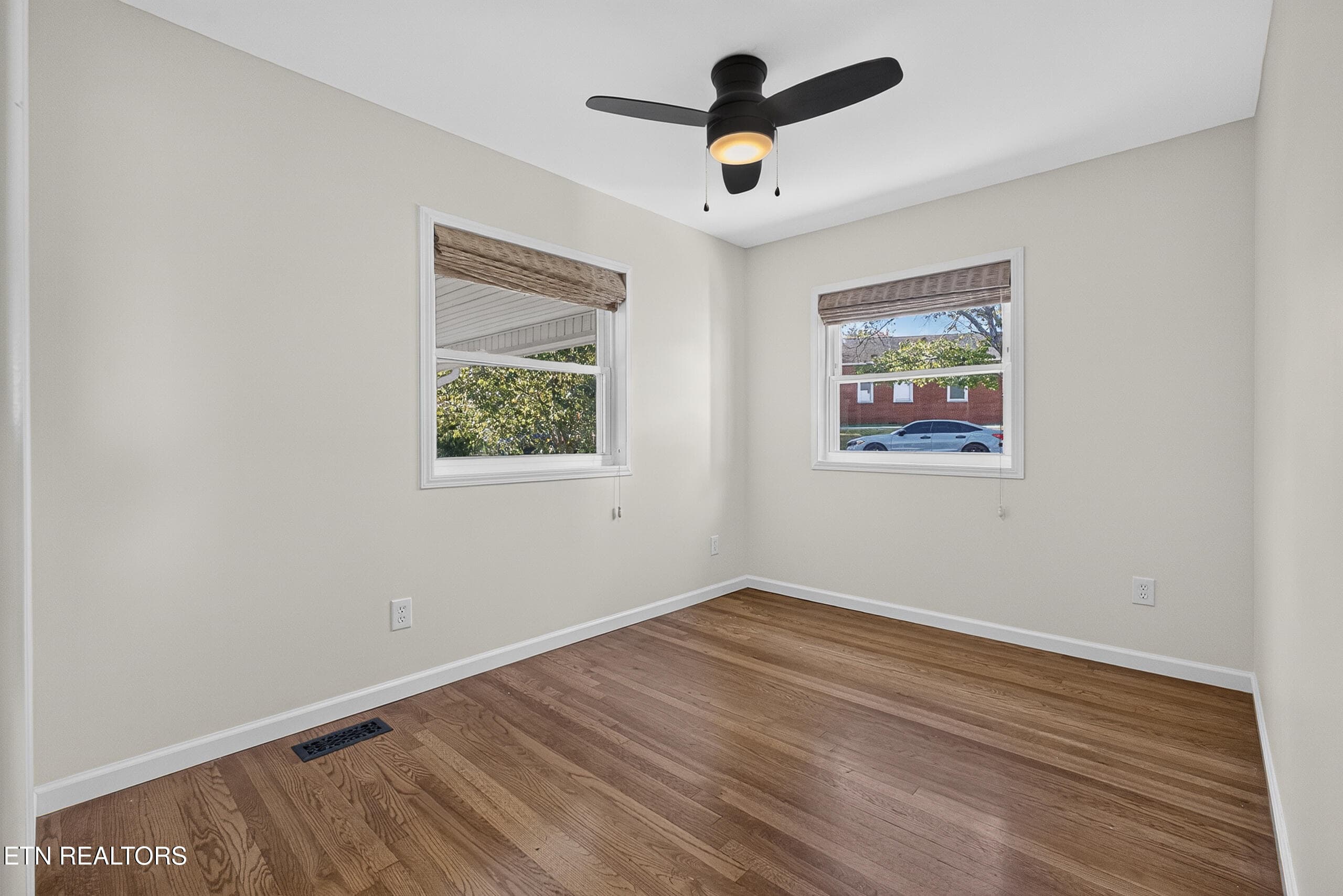 LB1A3027 - 102 Poplar Rd, Oak Ridge, TN 37830