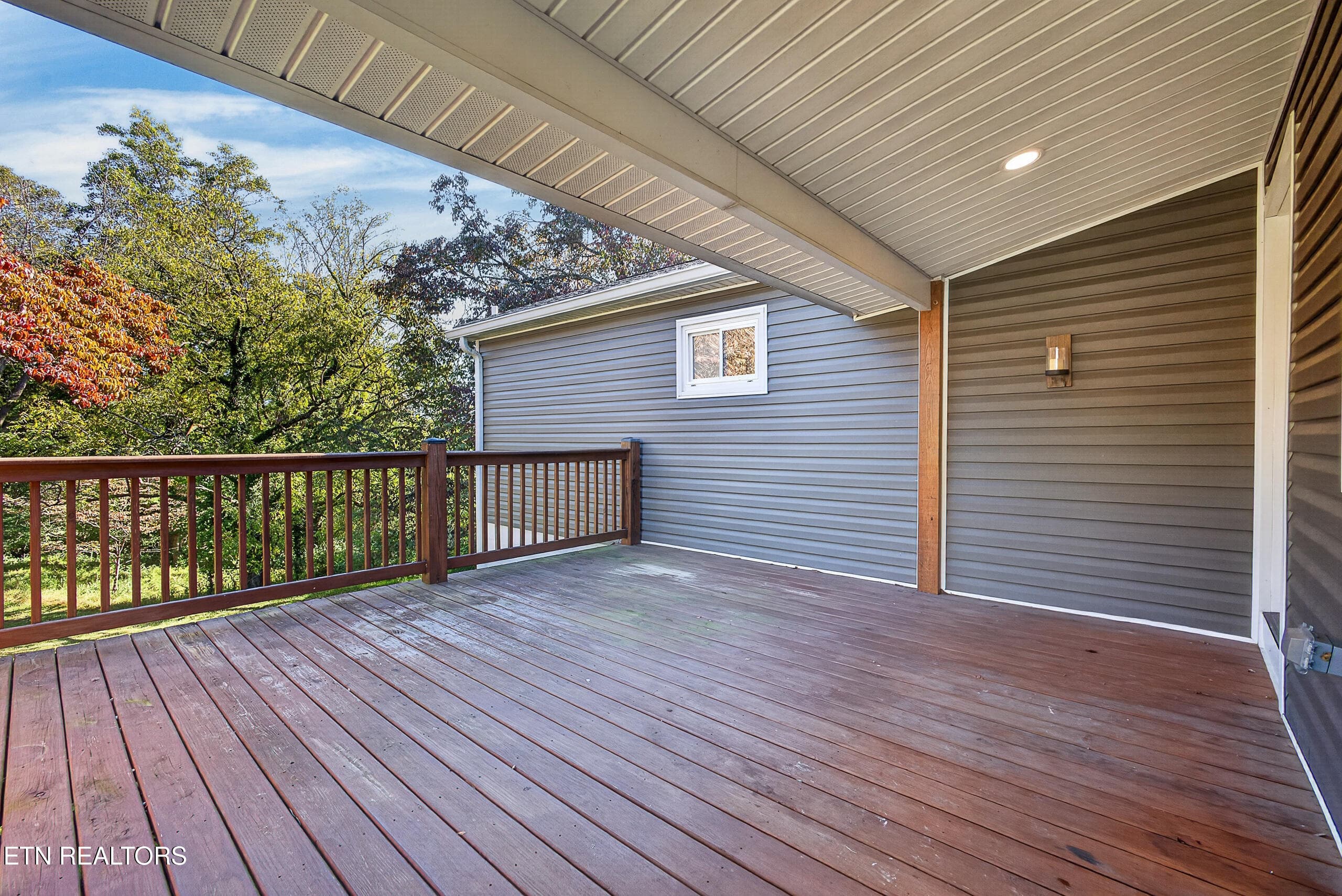 LB1A3057 - 102 Poplar Rd, Oak Ridge, TN 37830