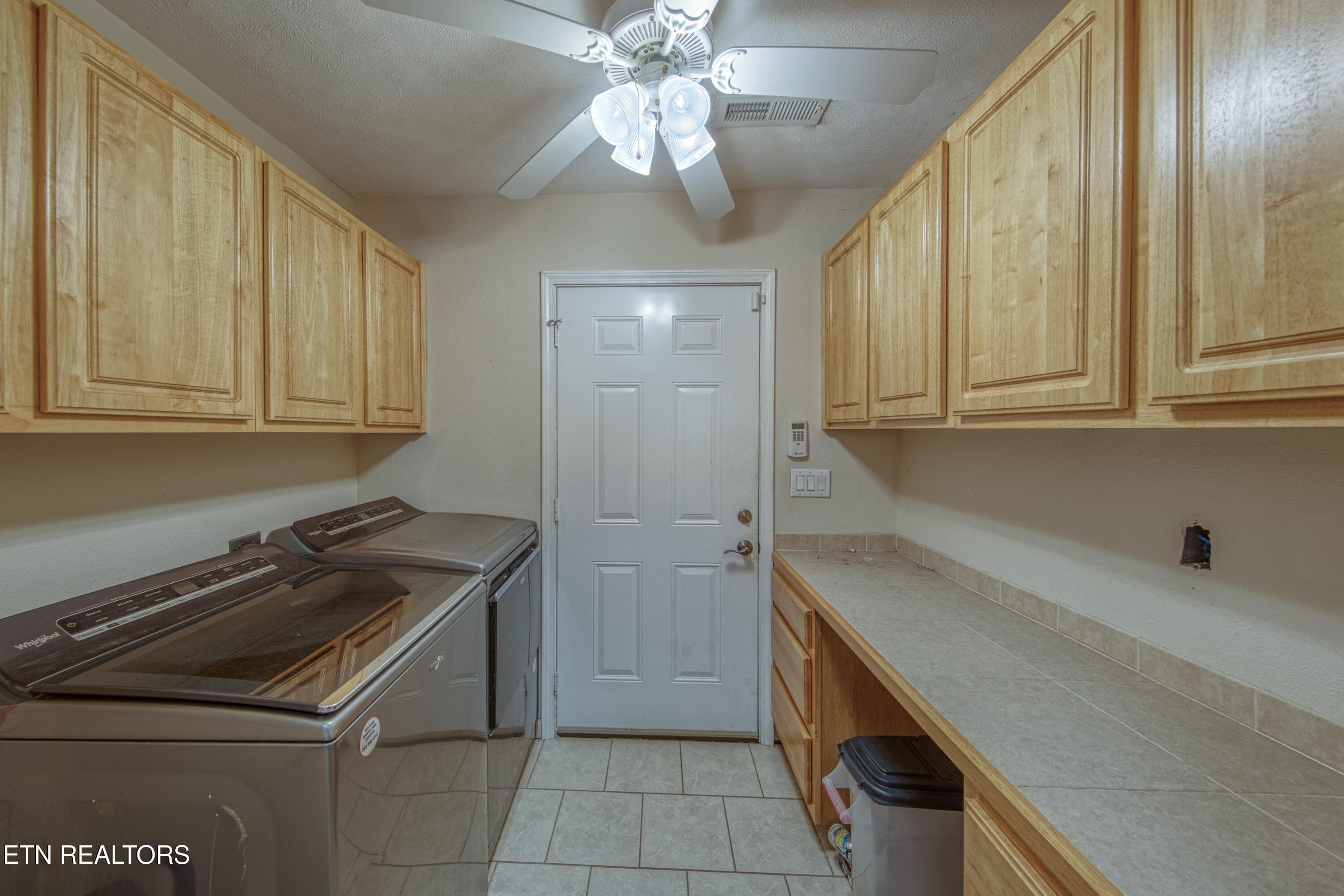 0H3A8262_72 - 1733 Oakdale Drive, Dandridge, TN 37725