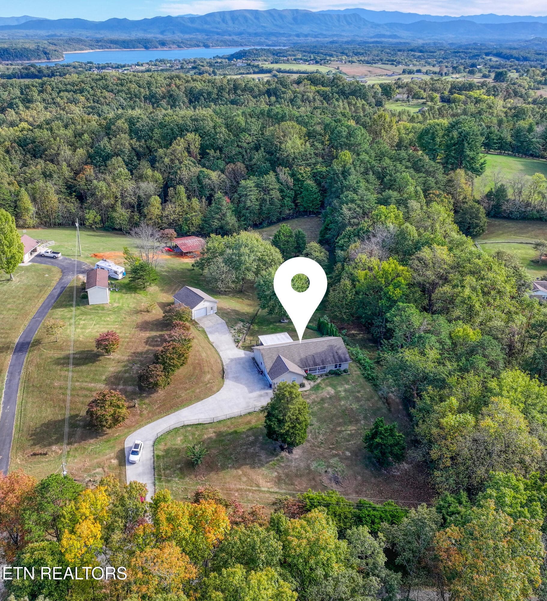 DJI_20261020161947_0483_D_160 - 1733 Oakdale Drive, Dandridge, TN 37725