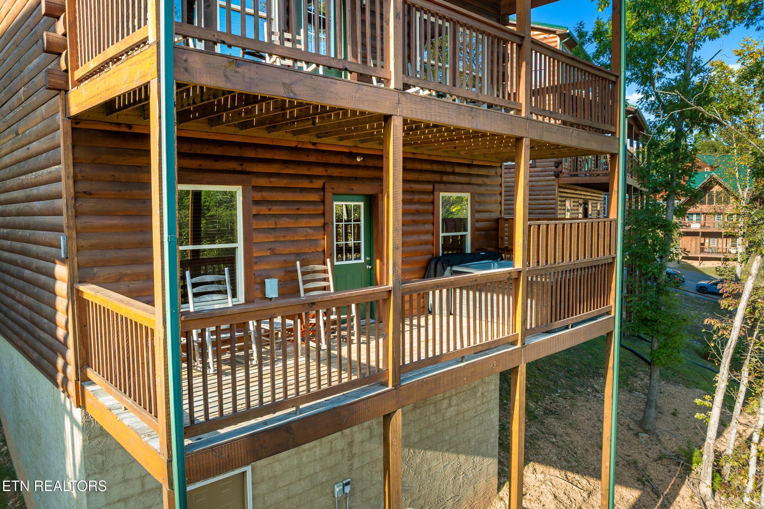 025 - 813 String Run Way St, Pigeon Forge, TN 37863