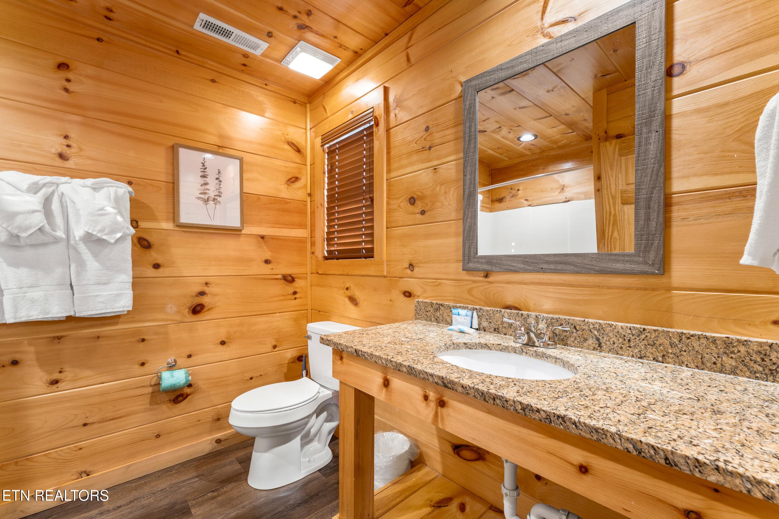 031 - 813 String Run Way St, Pigeon Forge, TN 37863