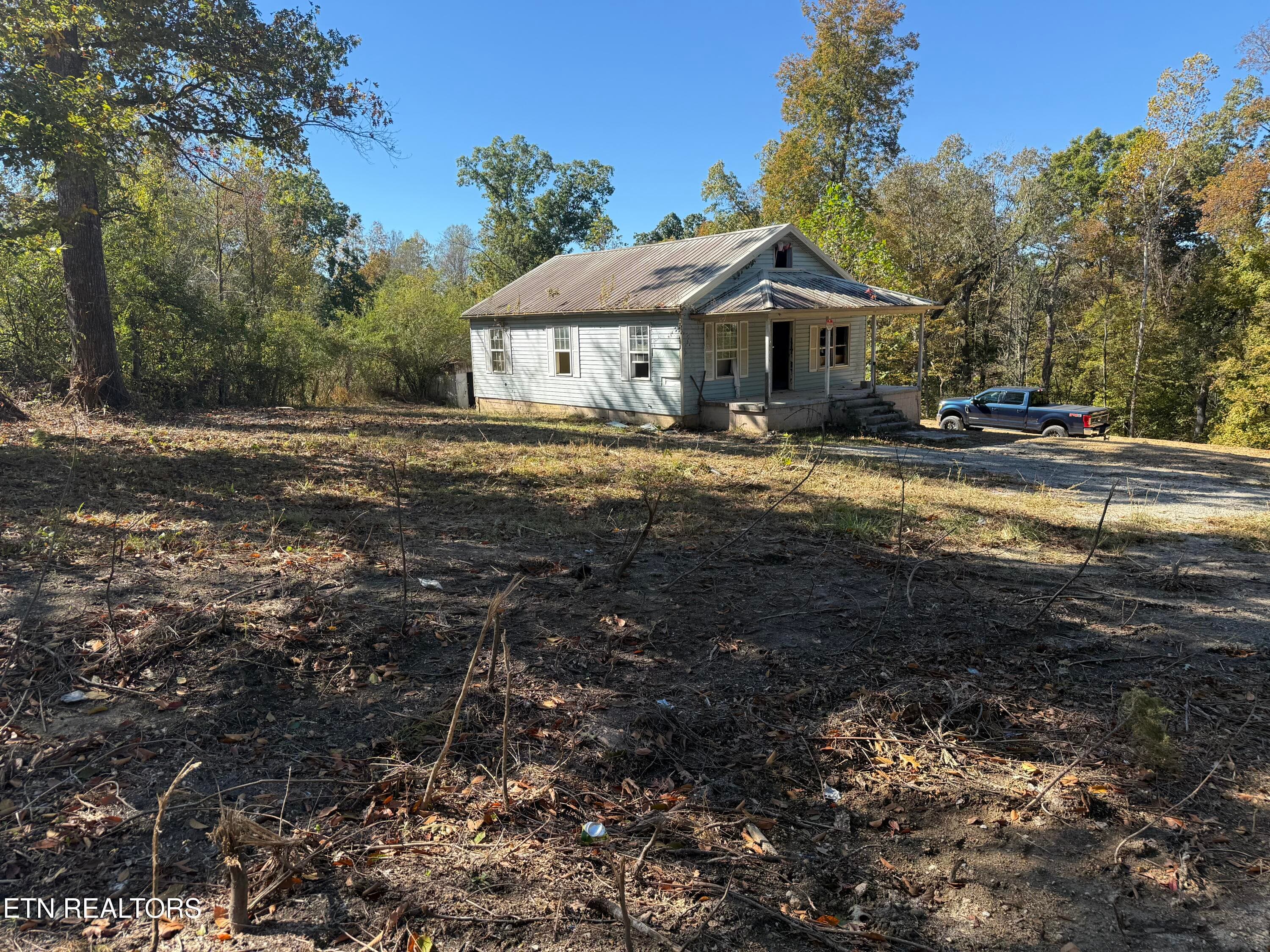 189 Irwin Salyers Lane, LaFollette, TN 37766