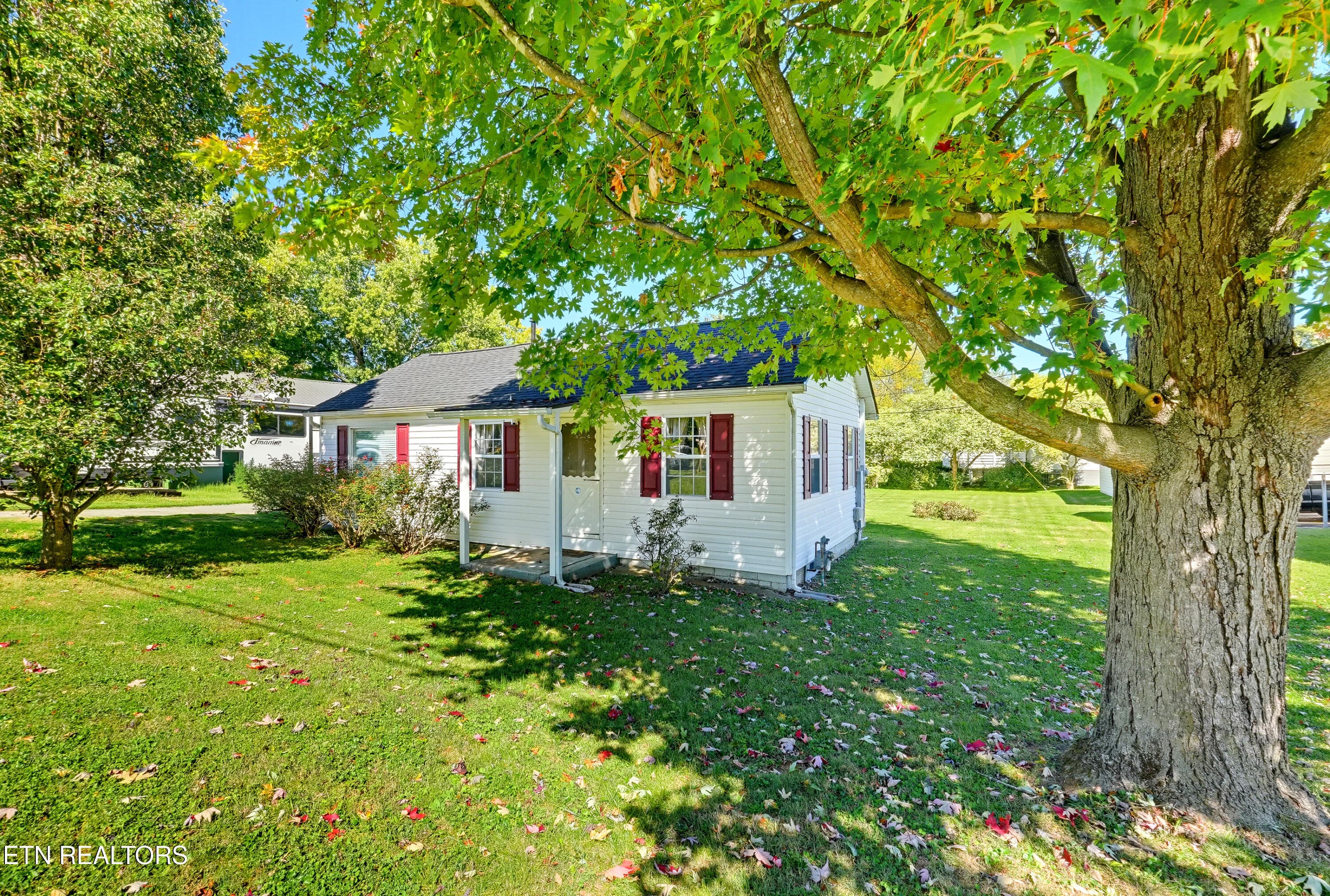 404 N 5th St, Maryville, TN 37804