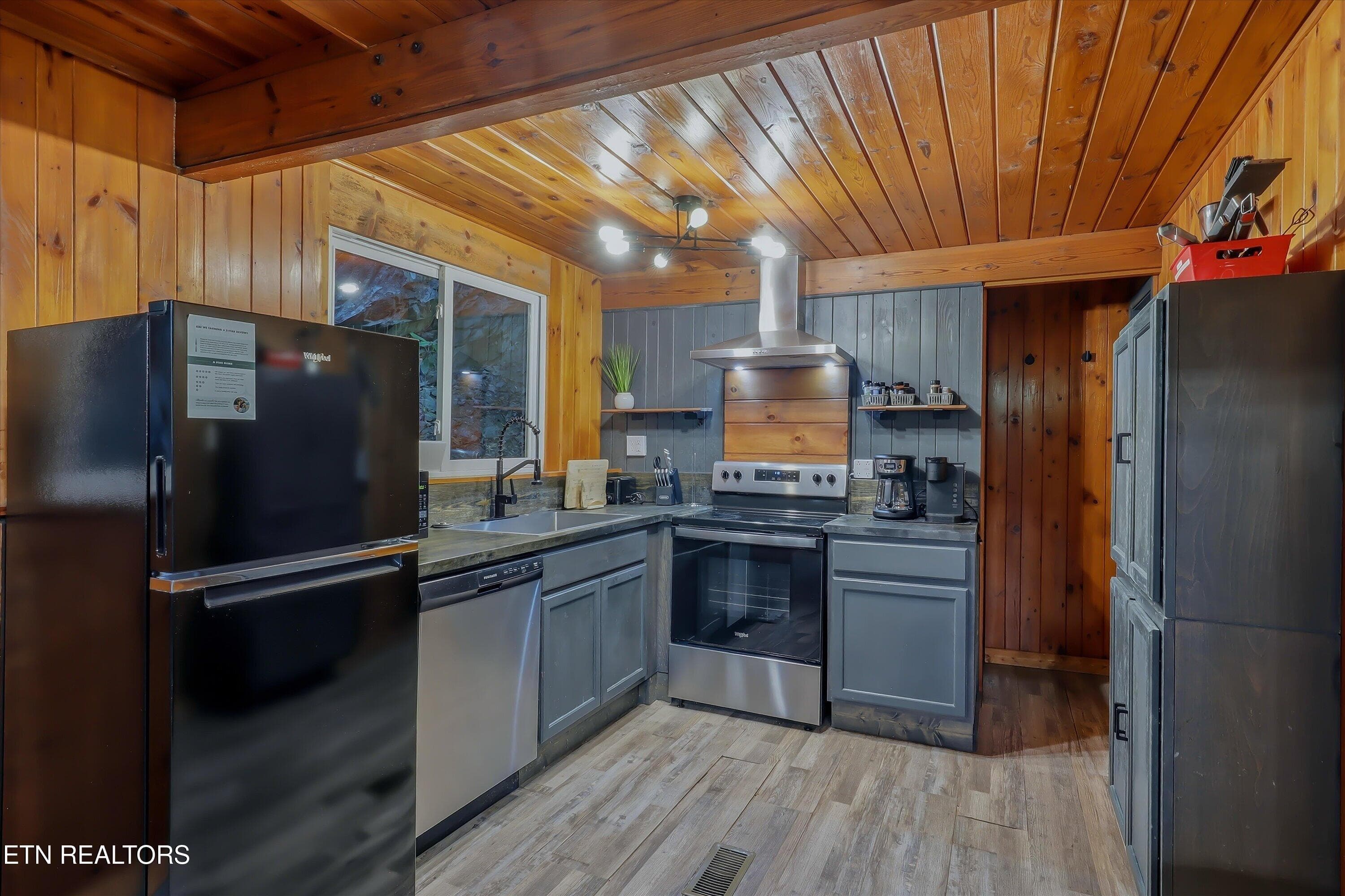 05-FINAL-5 - 1161 Ski Mountain Rd, Gatlinburg, TN 37738