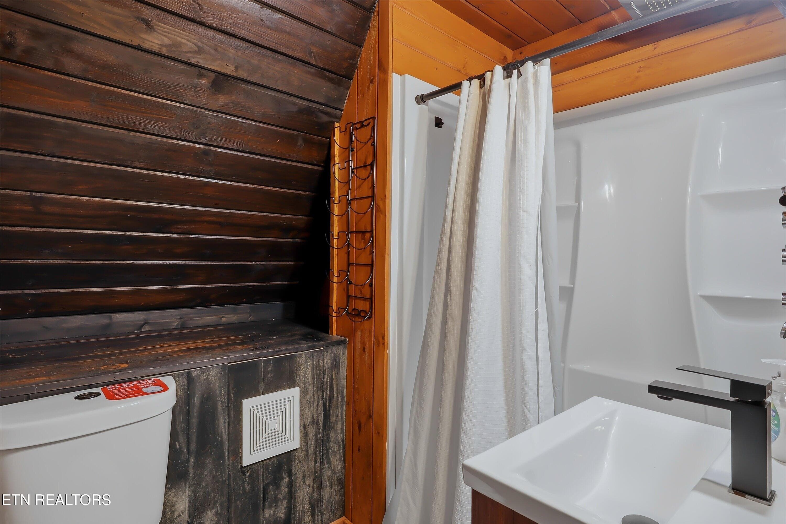 06-FINAL-6 - 1161 Ski Mountain Rd, Gatlinburg, TN 37738