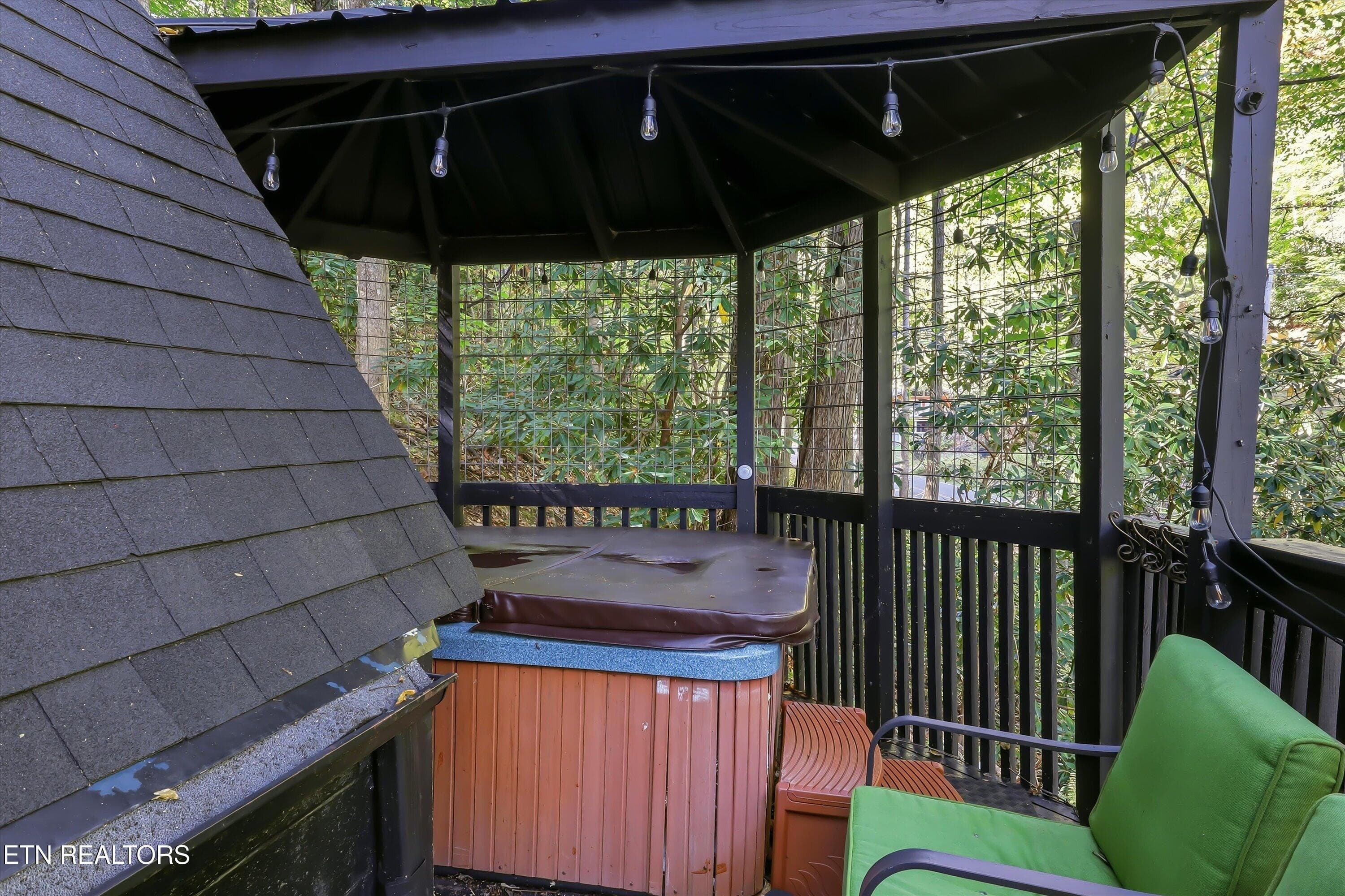 12-FINAL-12 - 1161 Ski Mountain Rd, Gatlinburg, TN 37738