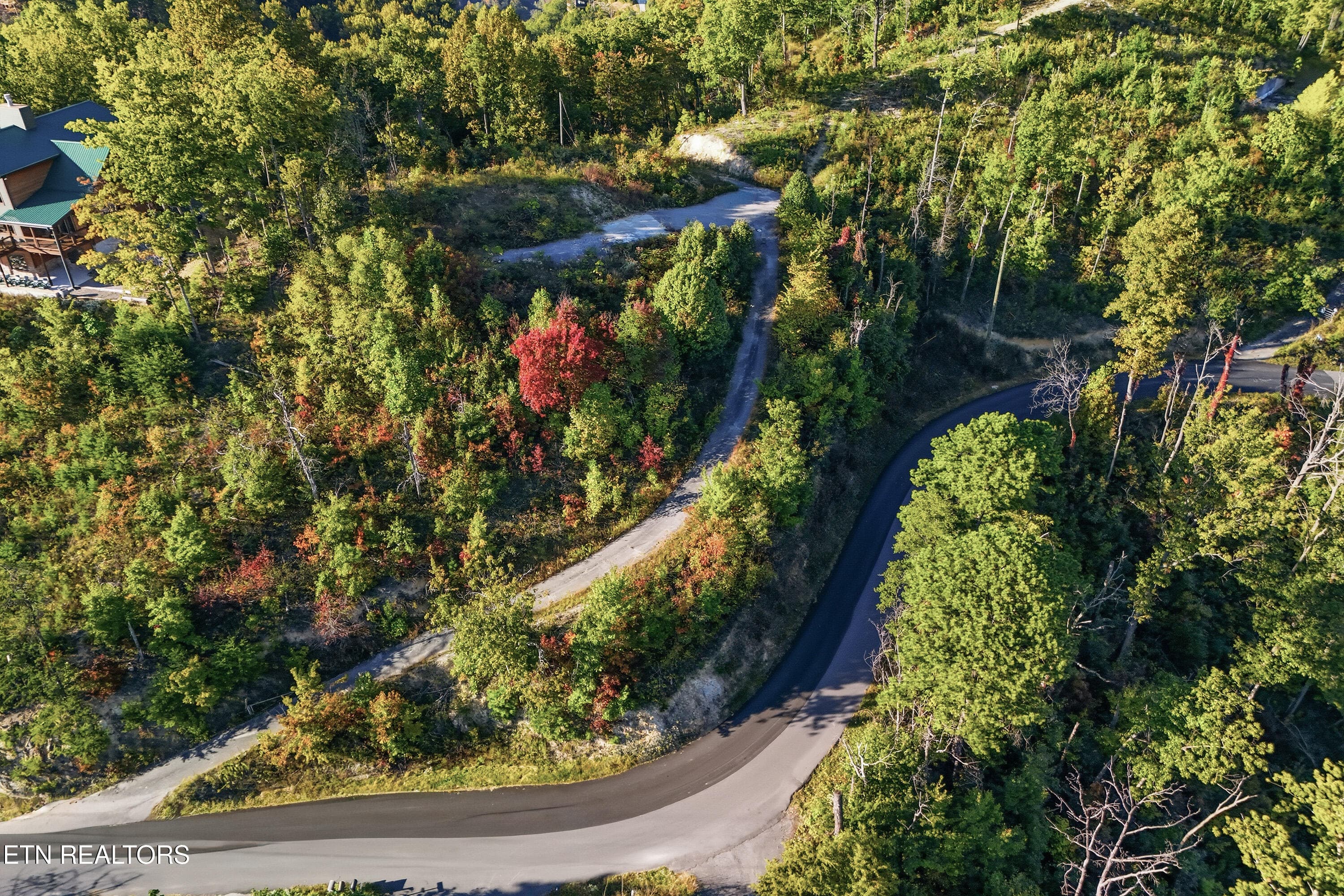 Overview --good view of driveway - 2602 Hatcher Mountain Rd, Sevierville, TN 37862