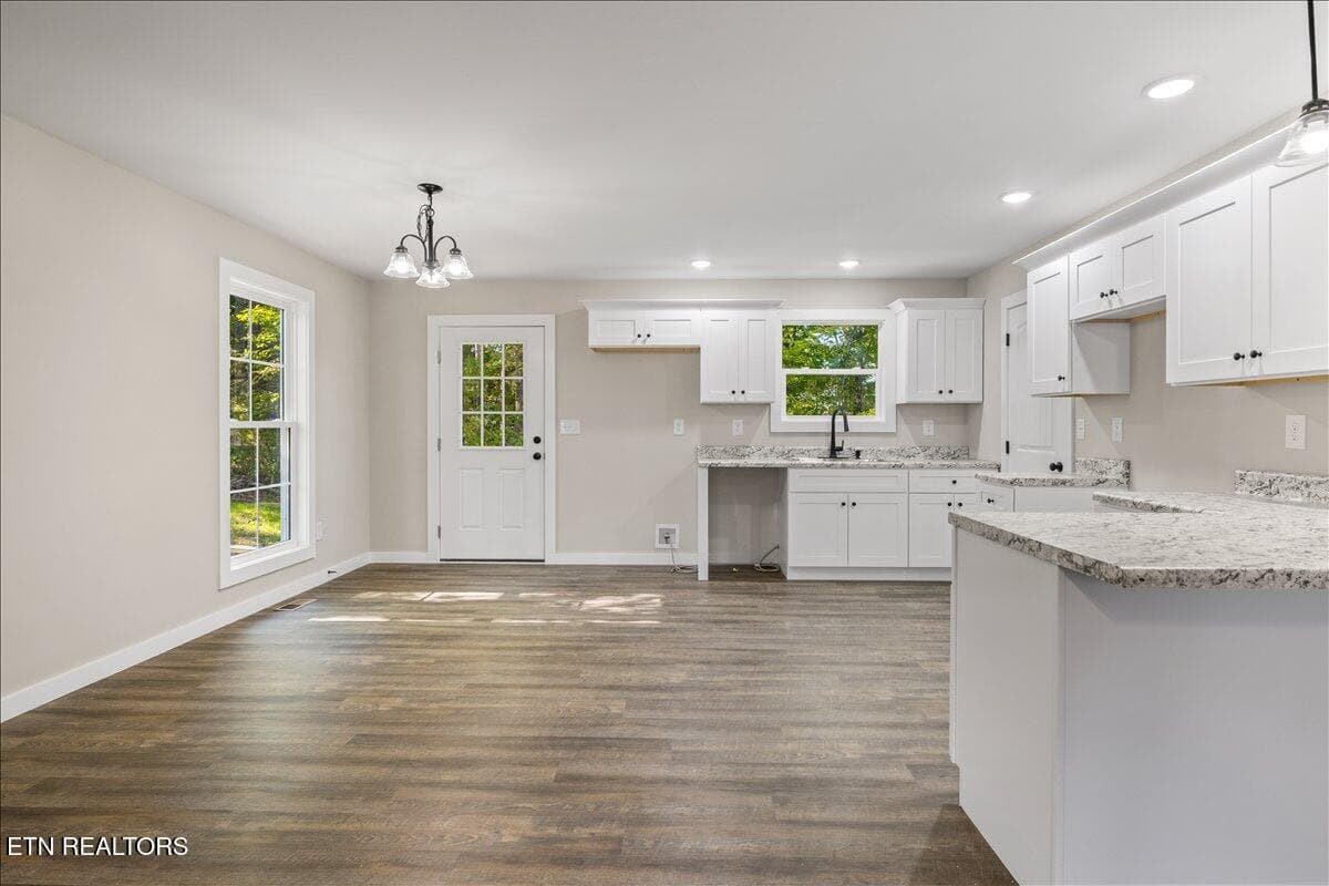 11-377 Summit Dr - 377 Summit Drive, Speedwell, TN 37870