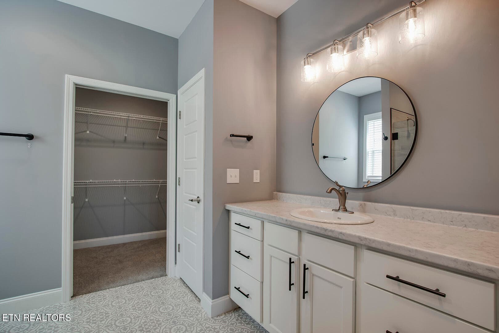 22_OganaLane_211_MasterBath01 - 211 Ogana Lane, Loudon, TN 37774