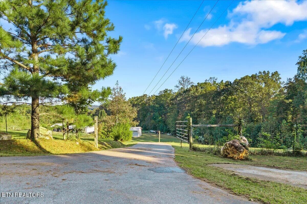 32-627 Lee Powell Ln-5 - 627 Lee Powell Rd, Ten Mile, TN 37880