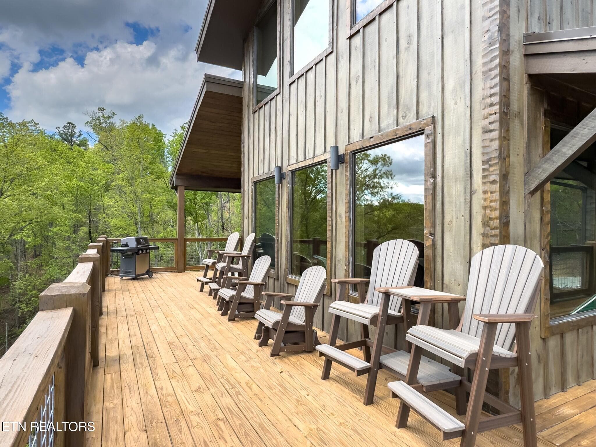 17 - 2139 Coopers Hawk Way, Sevierville, TN 37862