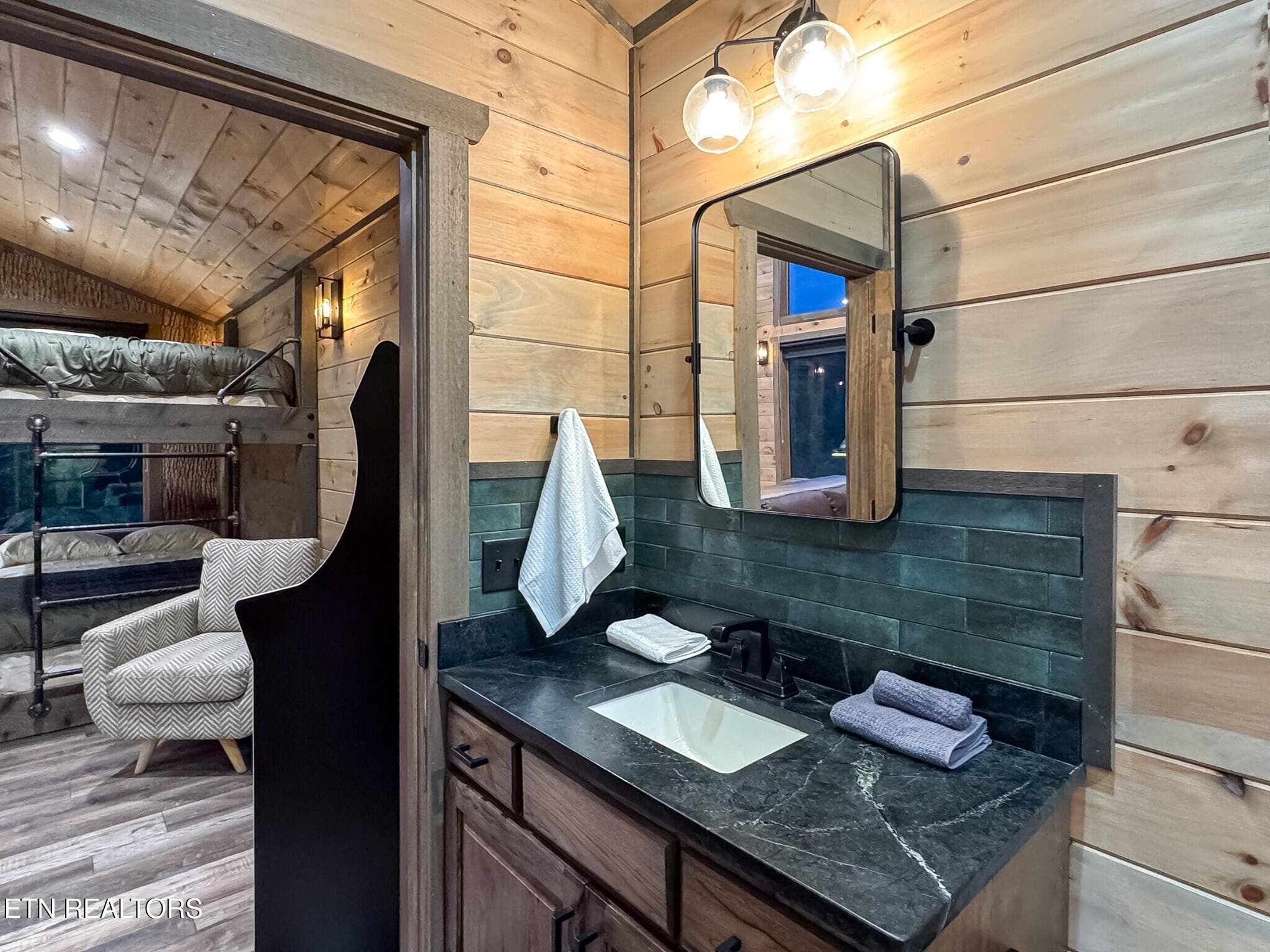 40 - 2139 Coopers Hawk Way, Sevierville, TN 37862