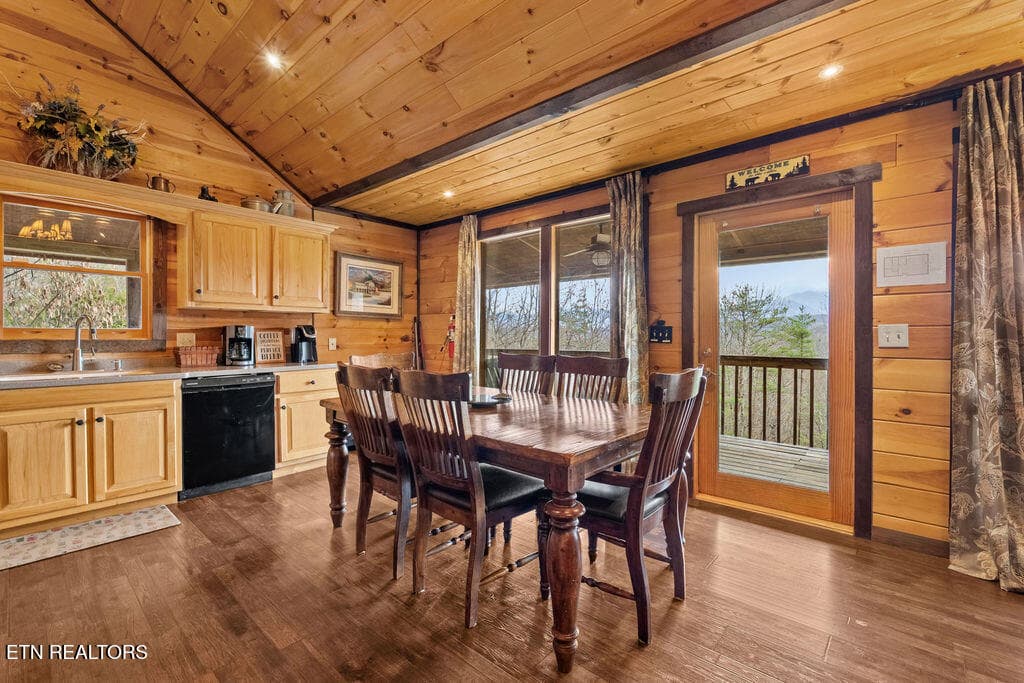 11DSC02217-HDR - 1625 Bear Claw Way, Sevierville, TN 37862