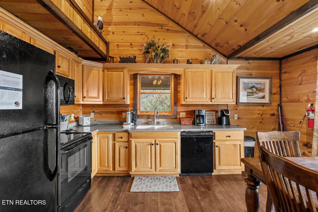13 DSC02232-HDR - 1625 Bear Claw Way, Sevierville, TN 37862