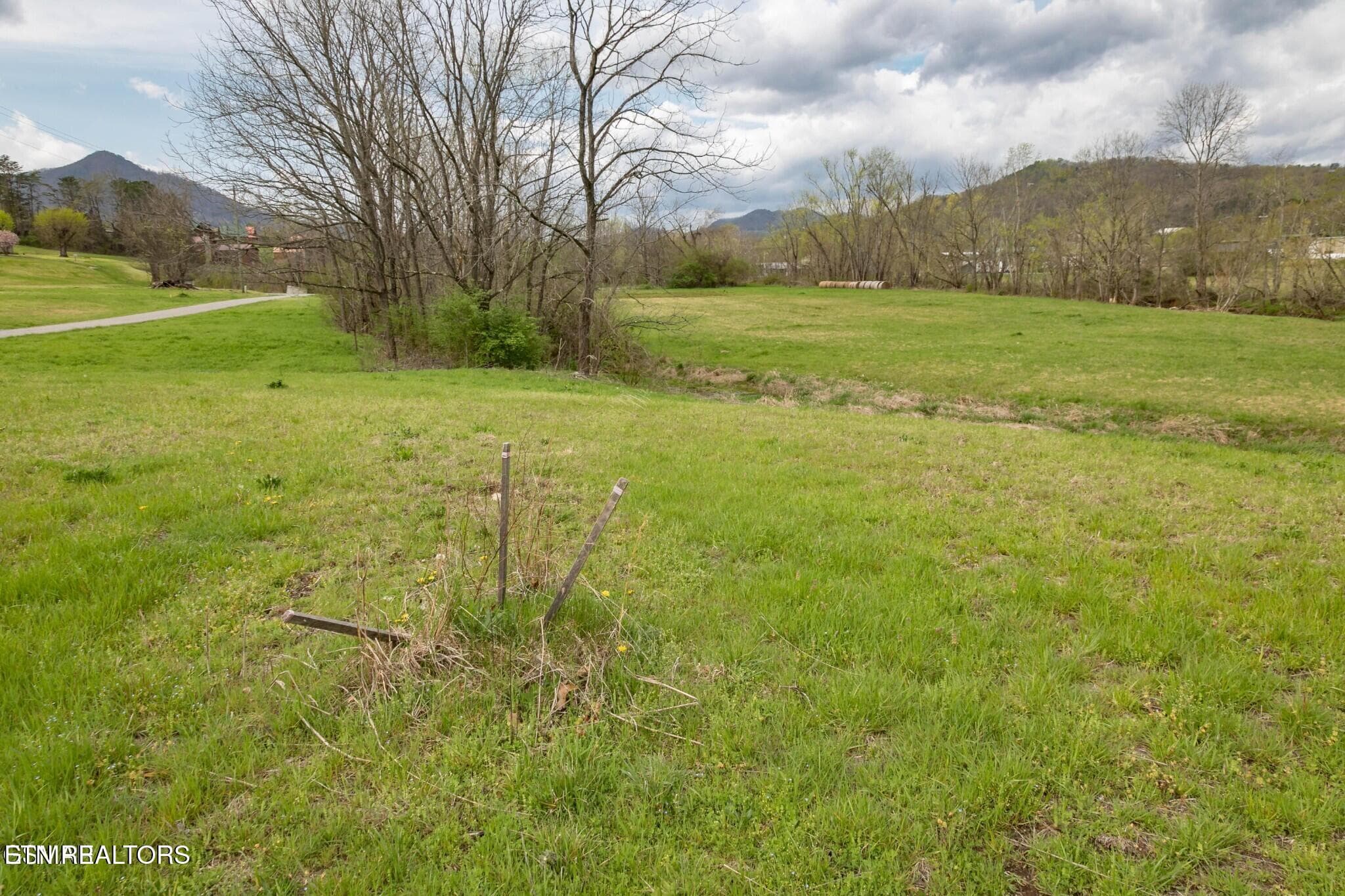 151474243-hr - Lot A Tarwater Lane, Sevierville, TN 37862