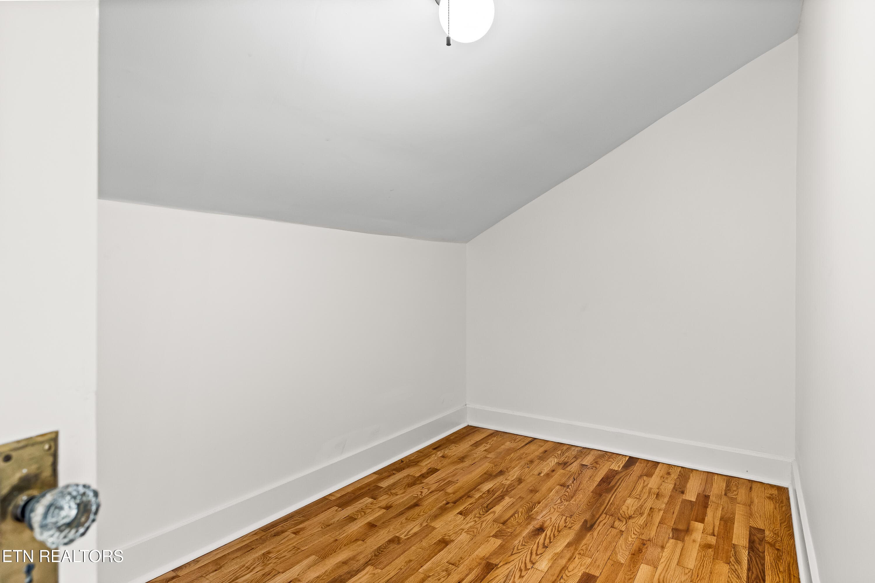 Small Room or Walk in Closet - 4610 Green Rd, Maryville, TN 37804