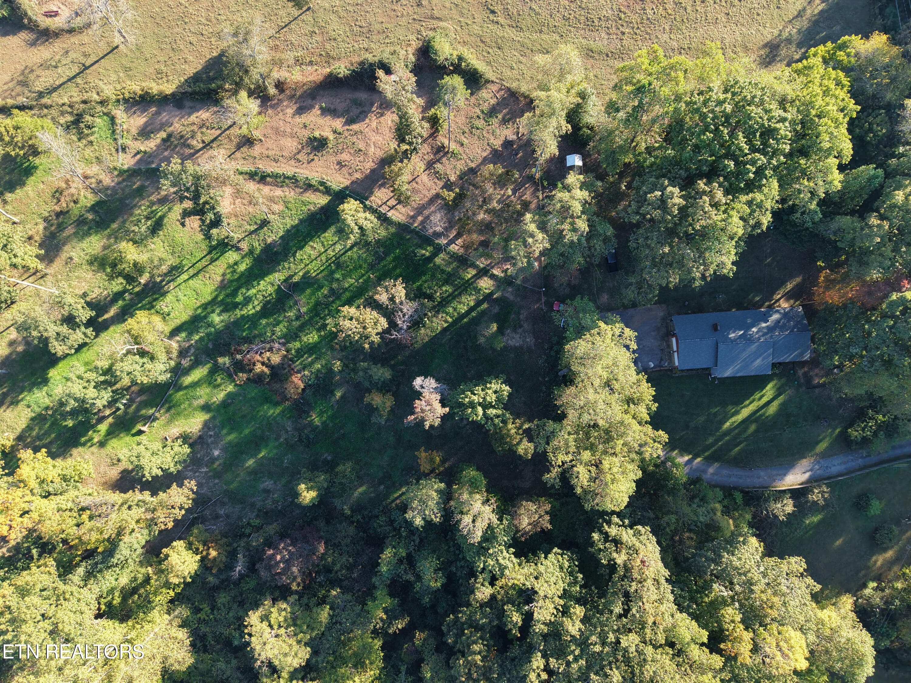 DJI_20261024050728_0005_D - 145 Linwood Drive, Sweetwater, TN 37874