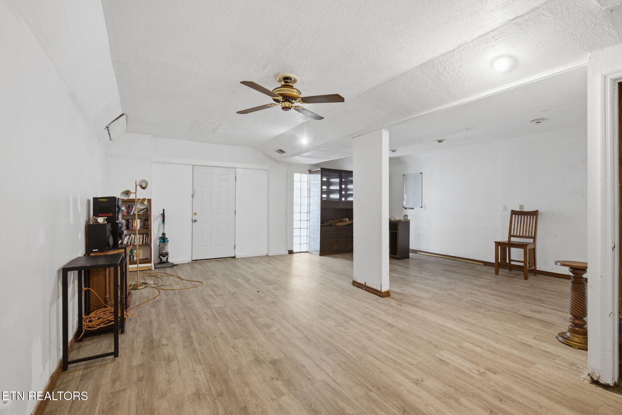 23-web-or-mls-DZ3A5950 - 188 Green Lane, Powell, TN 37849