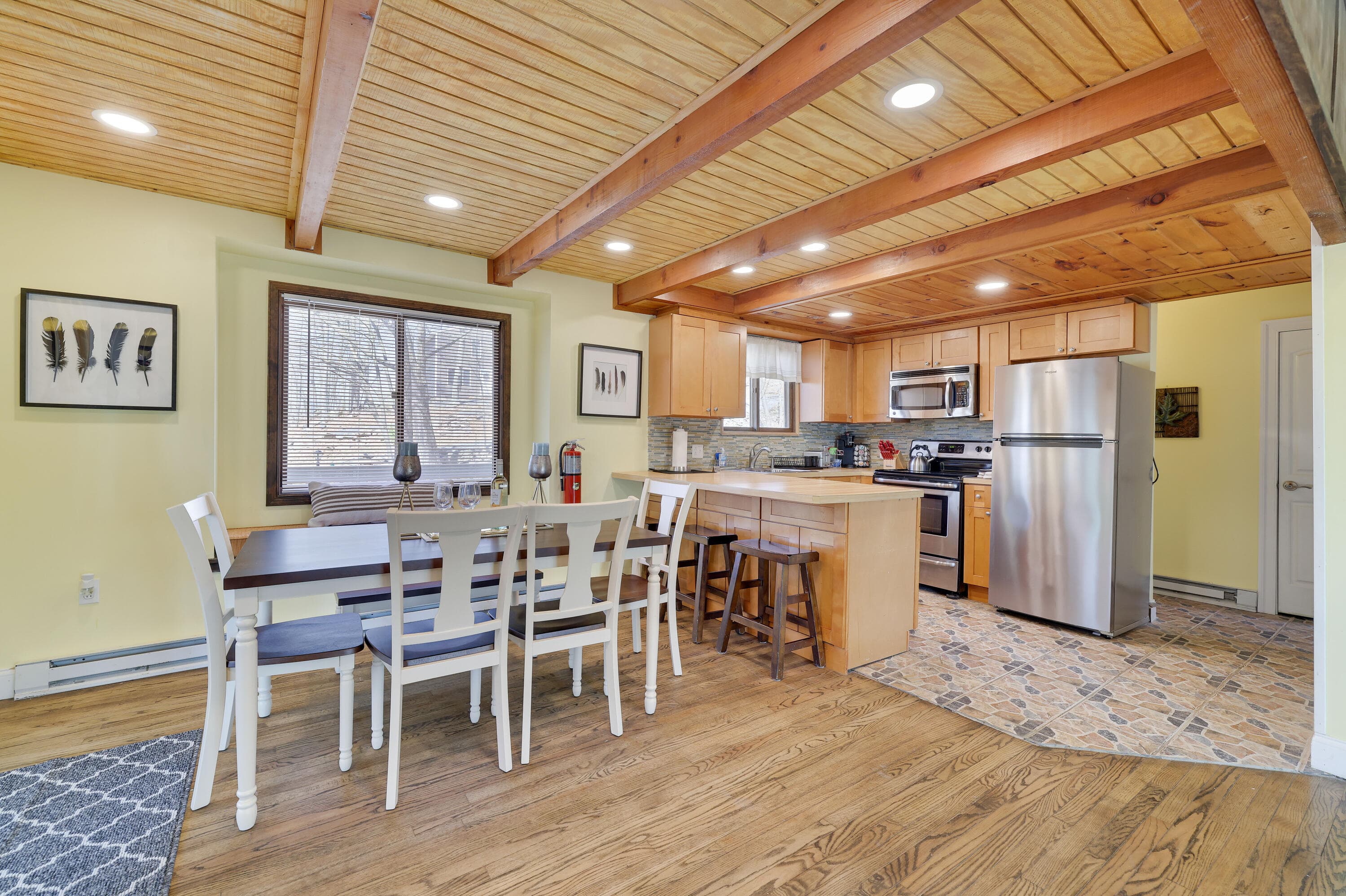 7 - 163 Cambridge Court, Bushkill, PA 18324, Bushkill