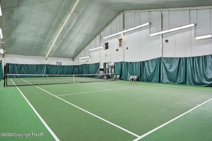 11 - 163 Cambridge Court, Bushkill, PA 18324, Bushkill