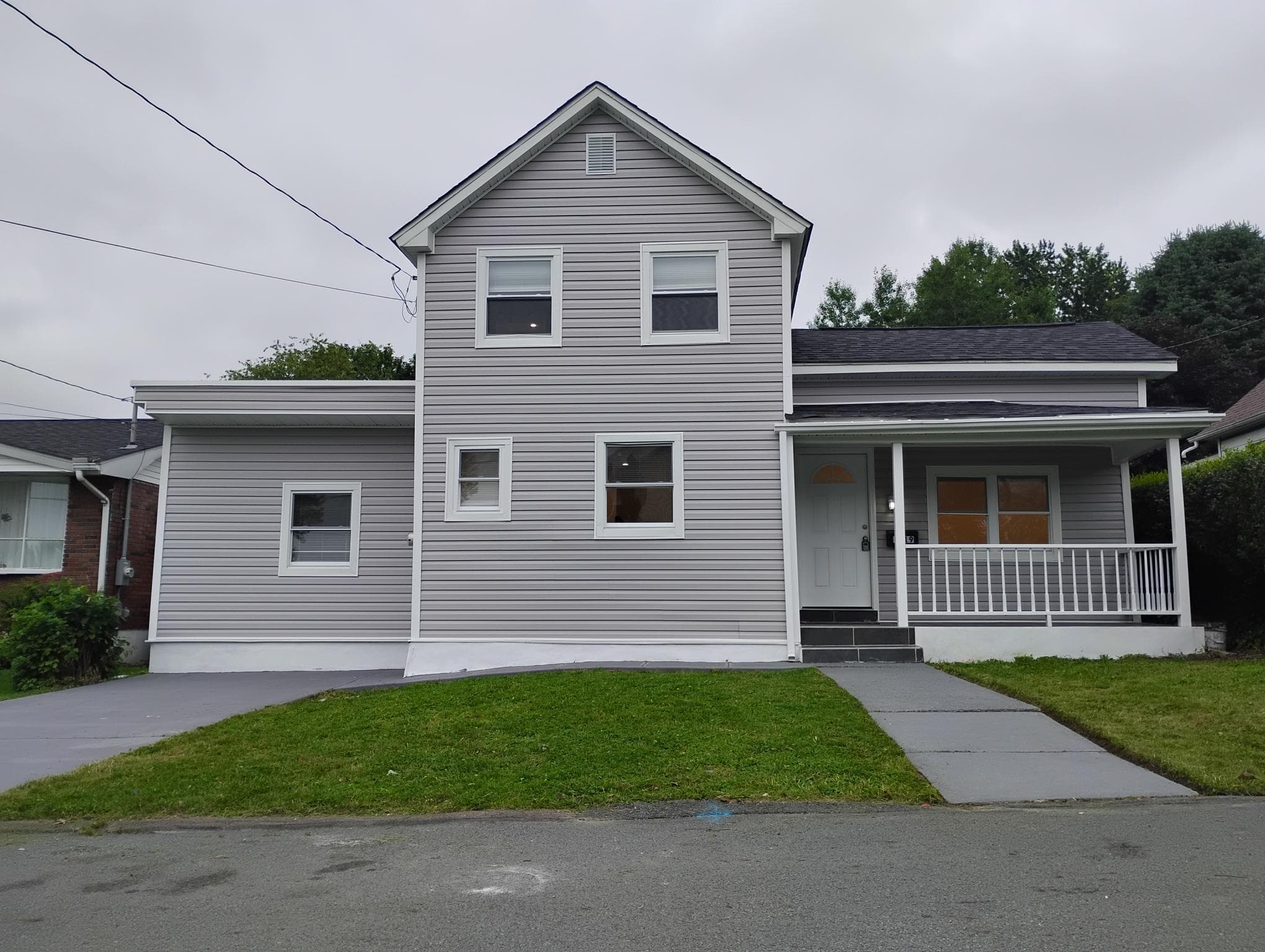 1119 E State Street, Archbald, PA 18403
