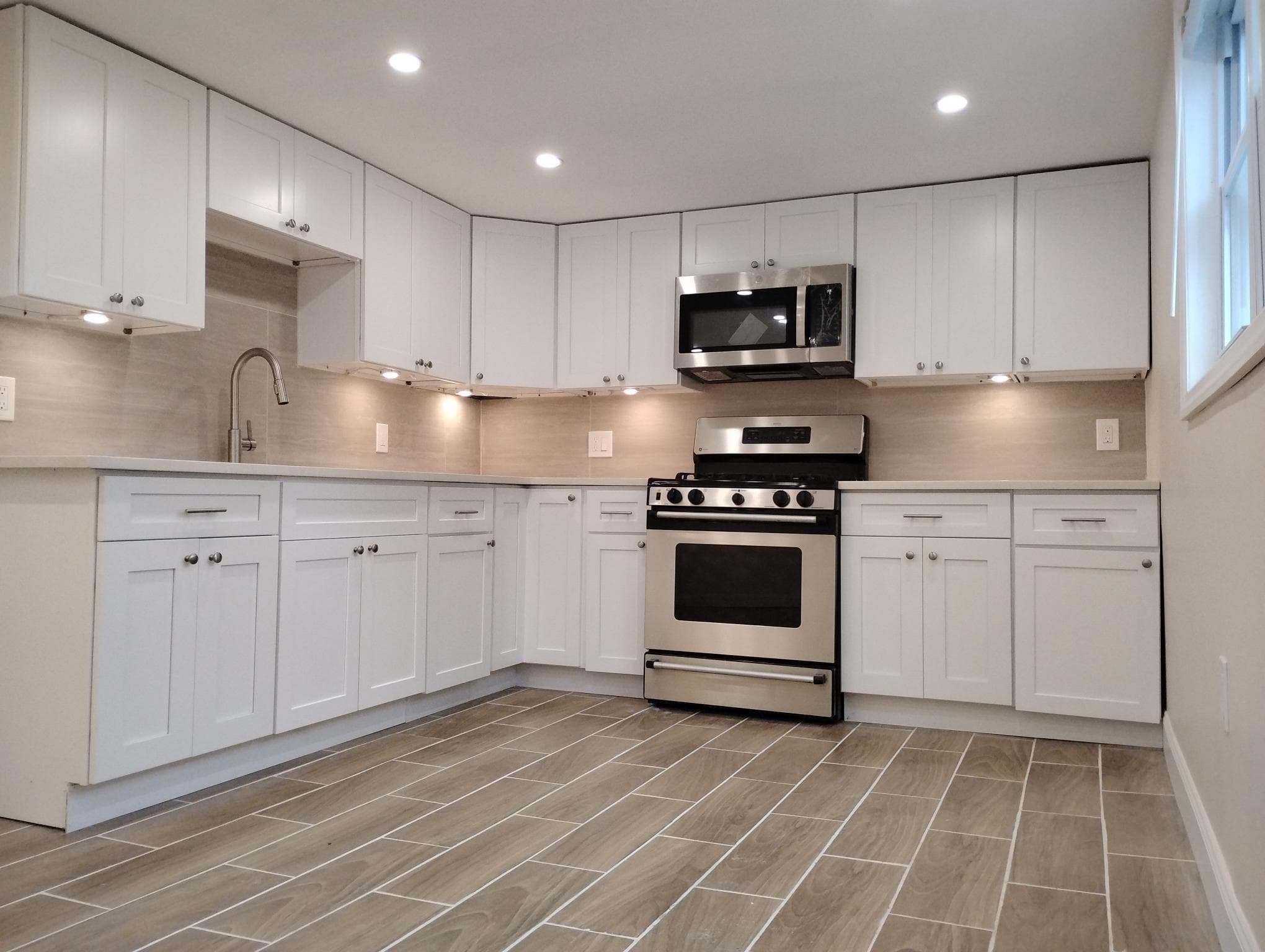 1000000733 - 1119 E State Street, Archbald, PA 18403, Archbald