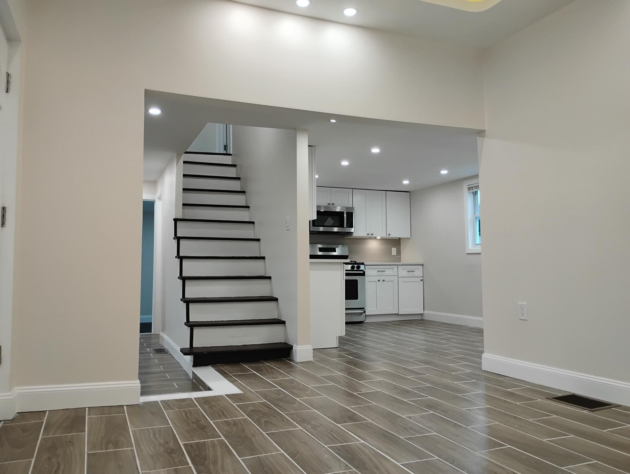 1000000768 - 1119 E State Street, Archbald, PA 18403, Archbald