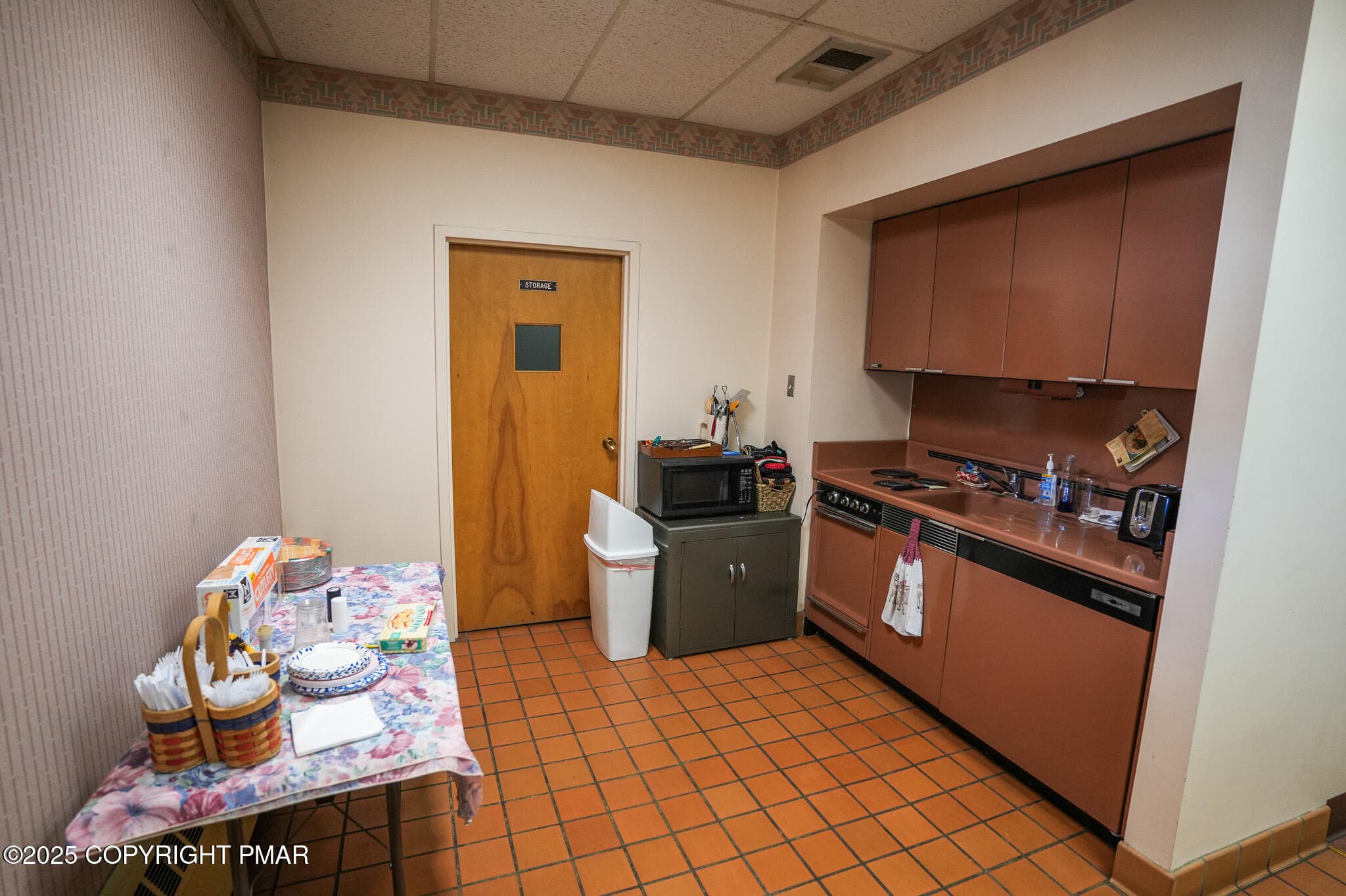 DSC01513 - 431 Delaware Avenue, Palmerton, PA 18071, Palmerton