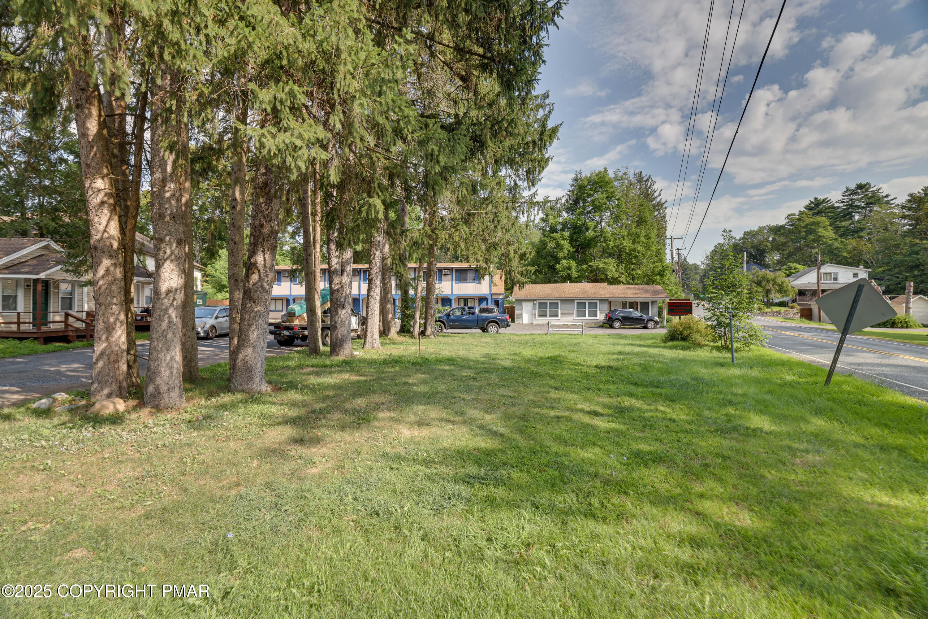 RBR51947HDR - 2413 Route 390, Canadensis, PA 18325, Canadensis