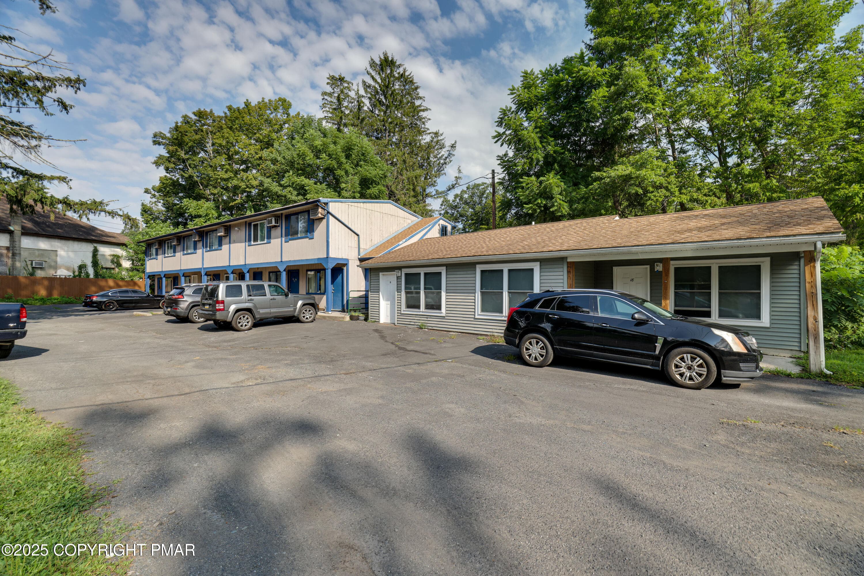 RBR51967HDR - 2413 Route 390, Canadensis, PA 18325, Canadensis