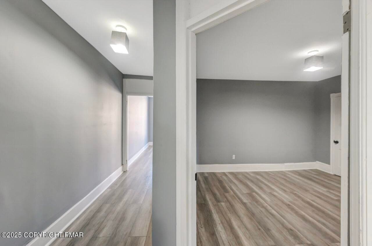 126-128 E Broad St 66 - 3rd Floor Large - 126-128 E Broad Street, Tamaqua, PA 18252, Tamaqua