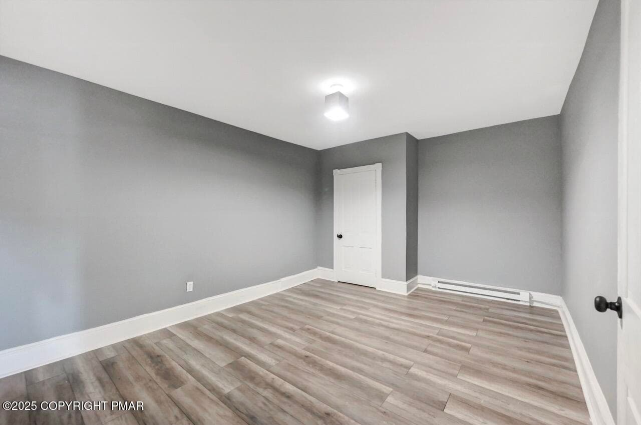 126-128 E Broad St 67 - 3rd Floor Large - 126-128 E Broad Street, Tamaqua, PA 18252, Tamaqua
