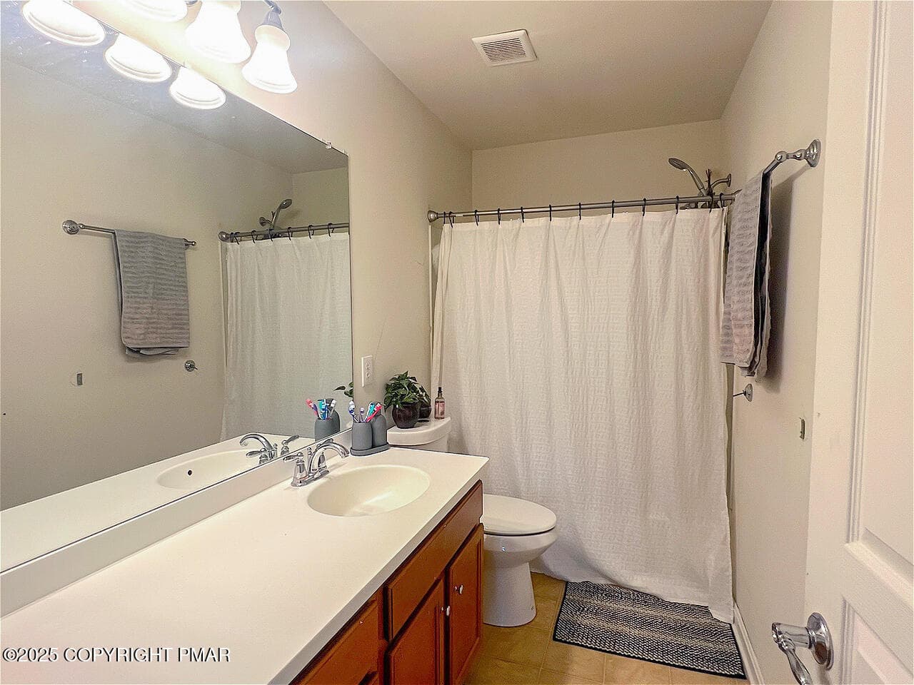 Thorndale Full Bathroom - 1649 Thorndale Road LOT 70, Breinigsville, PA 18031, Breinigsville