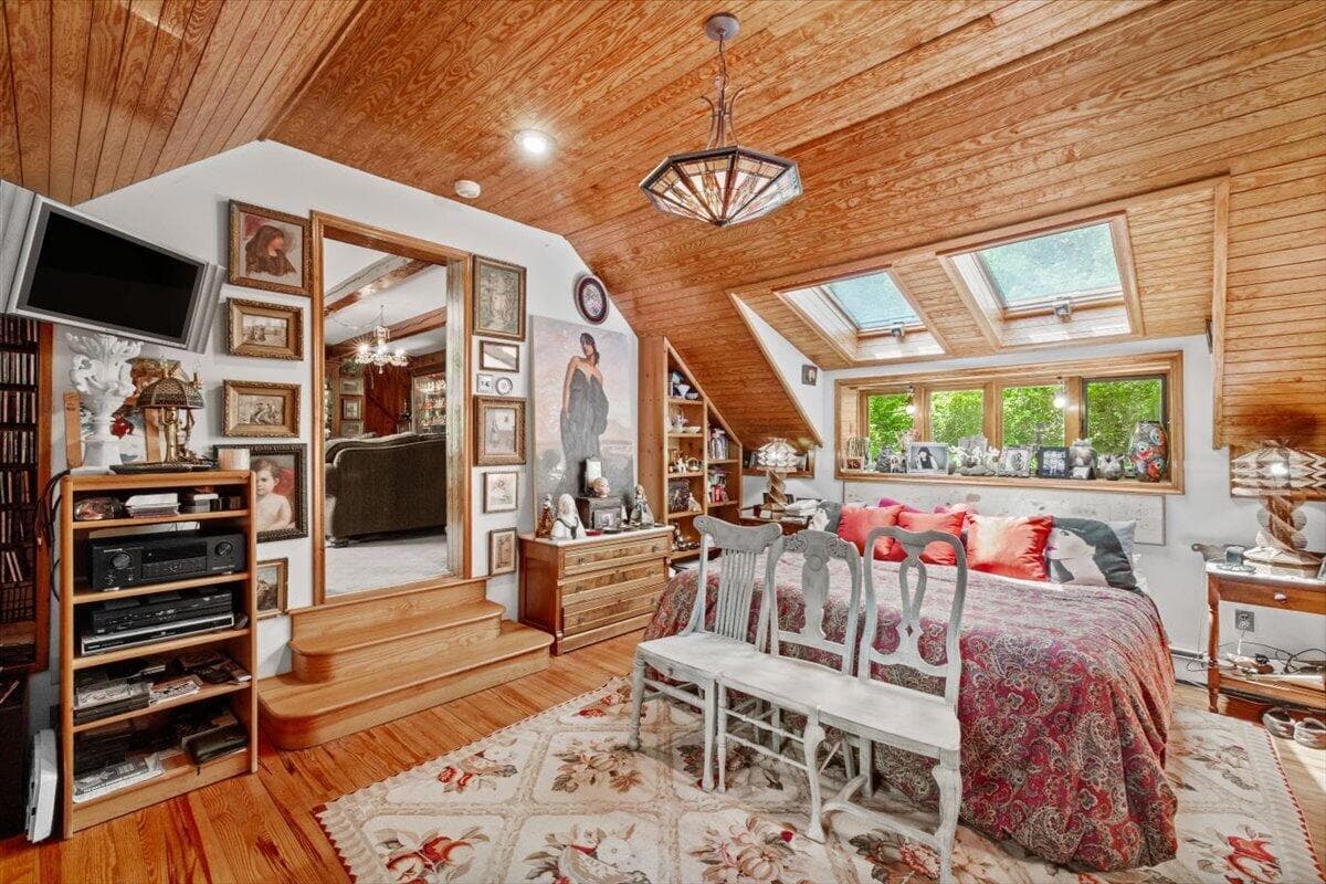 Primary bedroom - 1341 Beaver Valley Road, Stroudsburg, PA 18360, Stroudsburg