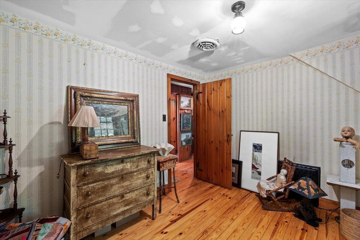 Bedroom - 1341 Beaver Valley Road, Stroudsburg, PA 18360, Stroudsburg