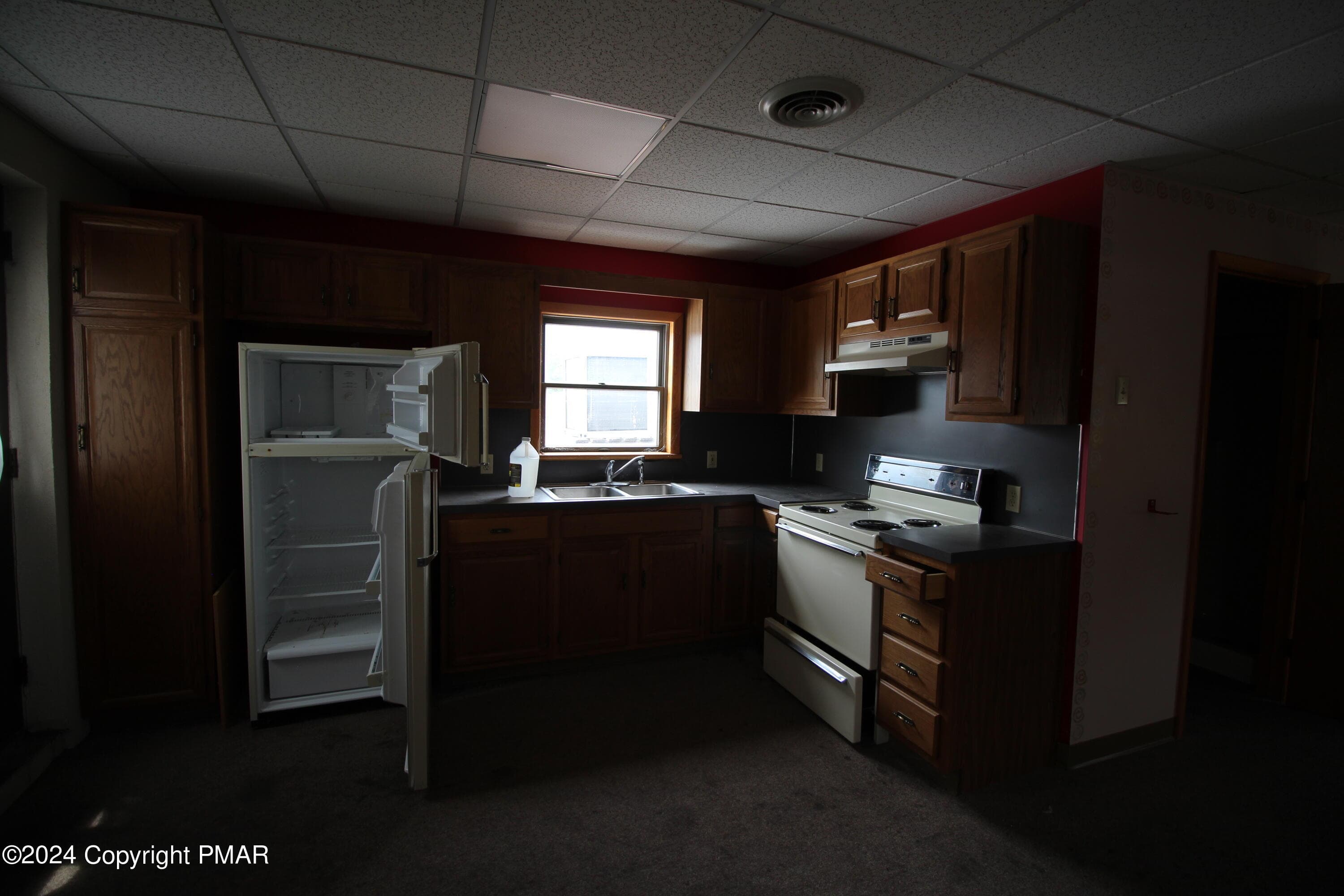 IMG_4857 - 204 N 8th Street, Lehighton, PA 18235, Lehighton
