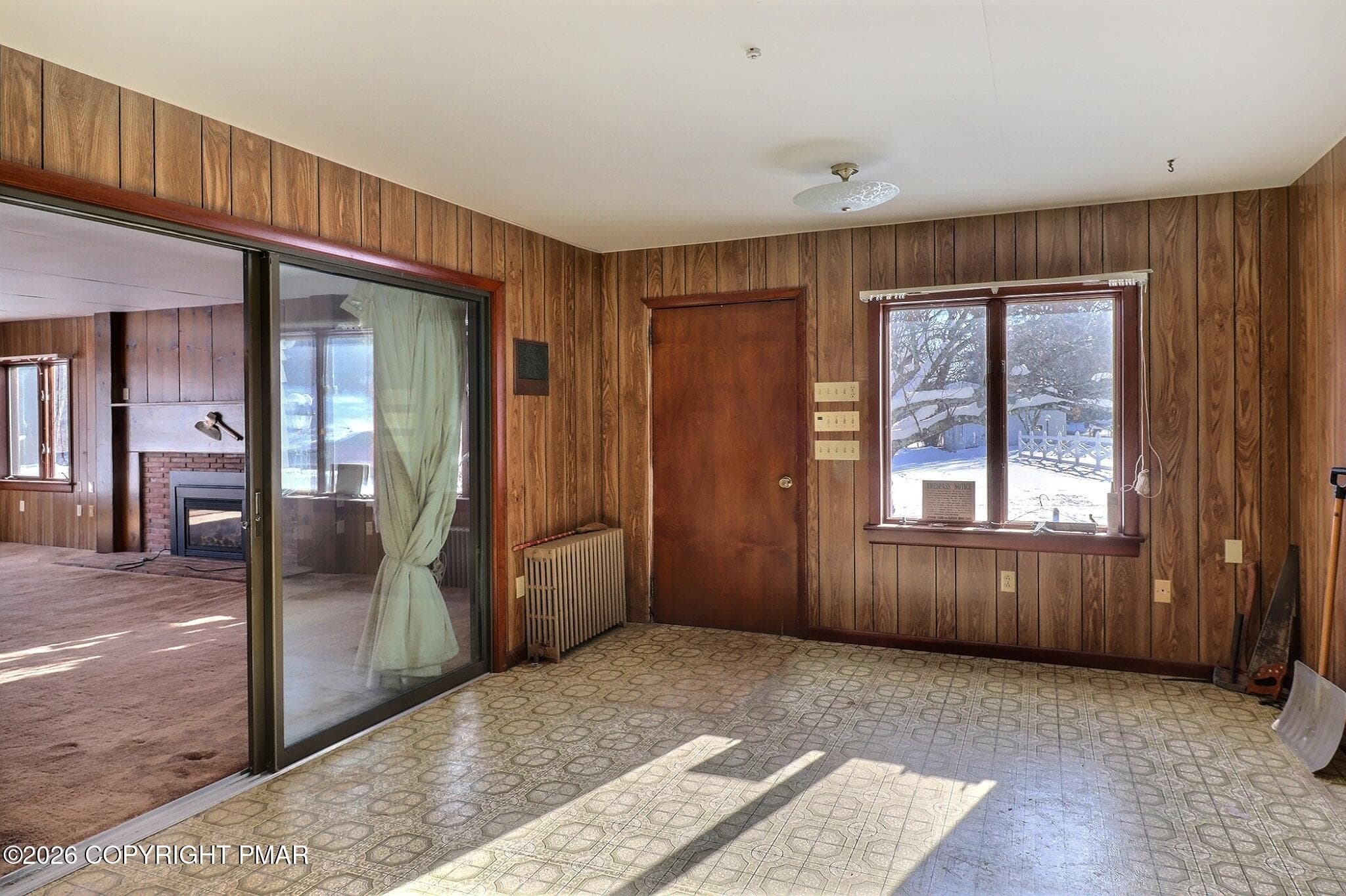 Ranch Rental Unit - 306 Merwinsburg Road, Effort, PA 18330, Effort